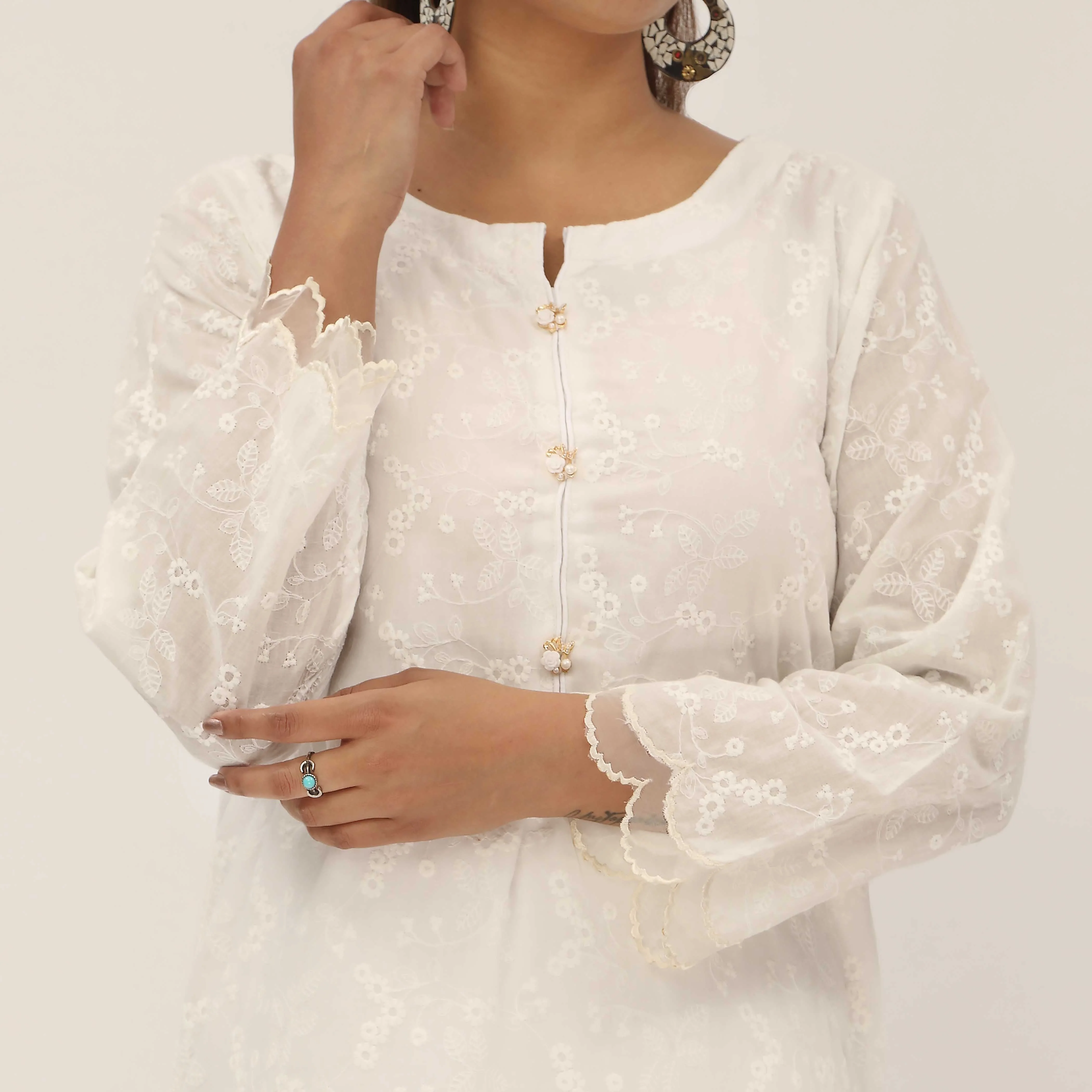 1PC- Chickankari Lawn Shirt PS5285 - Image 4