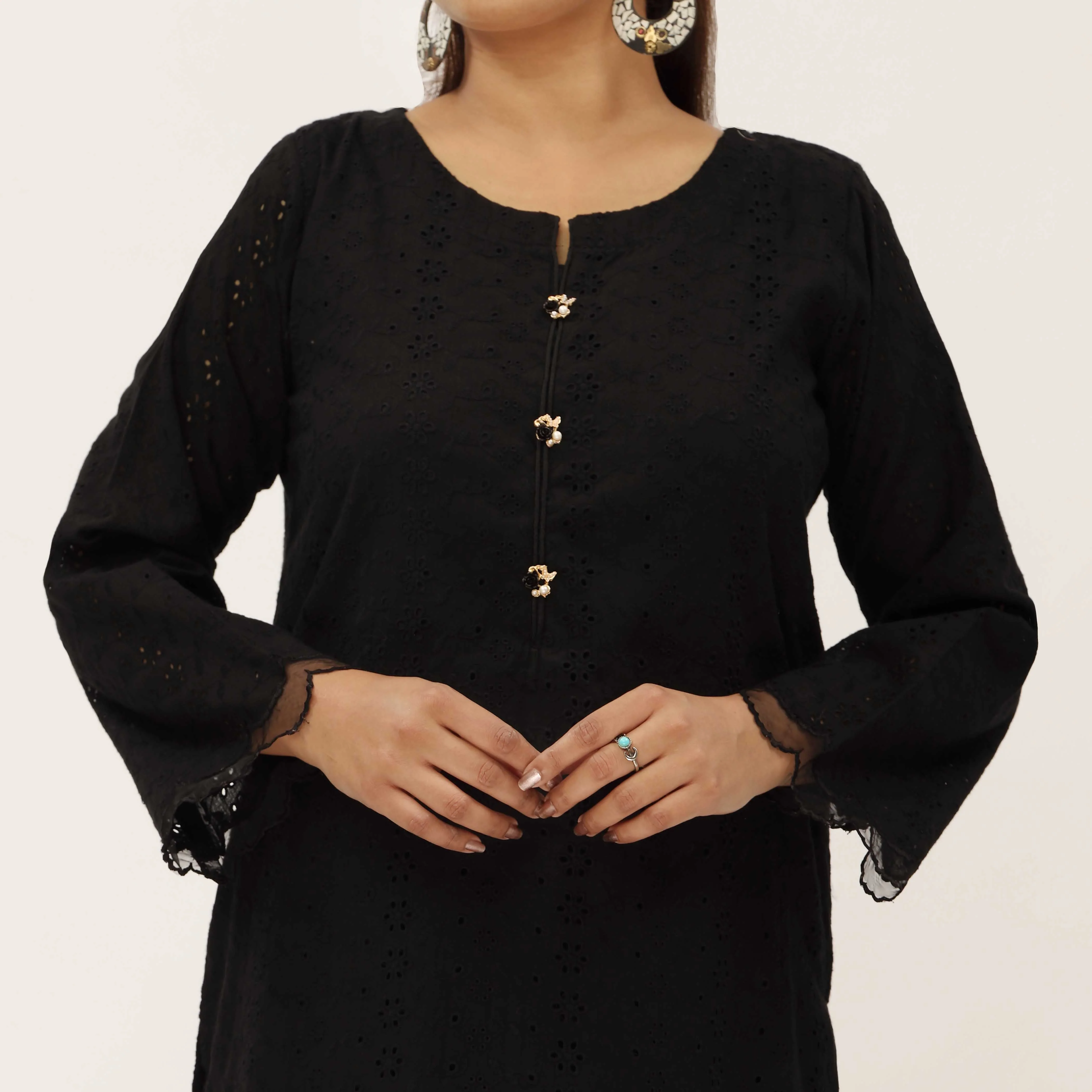 1PC- Chickankari Lawn Shirt PS5286 - Image 4