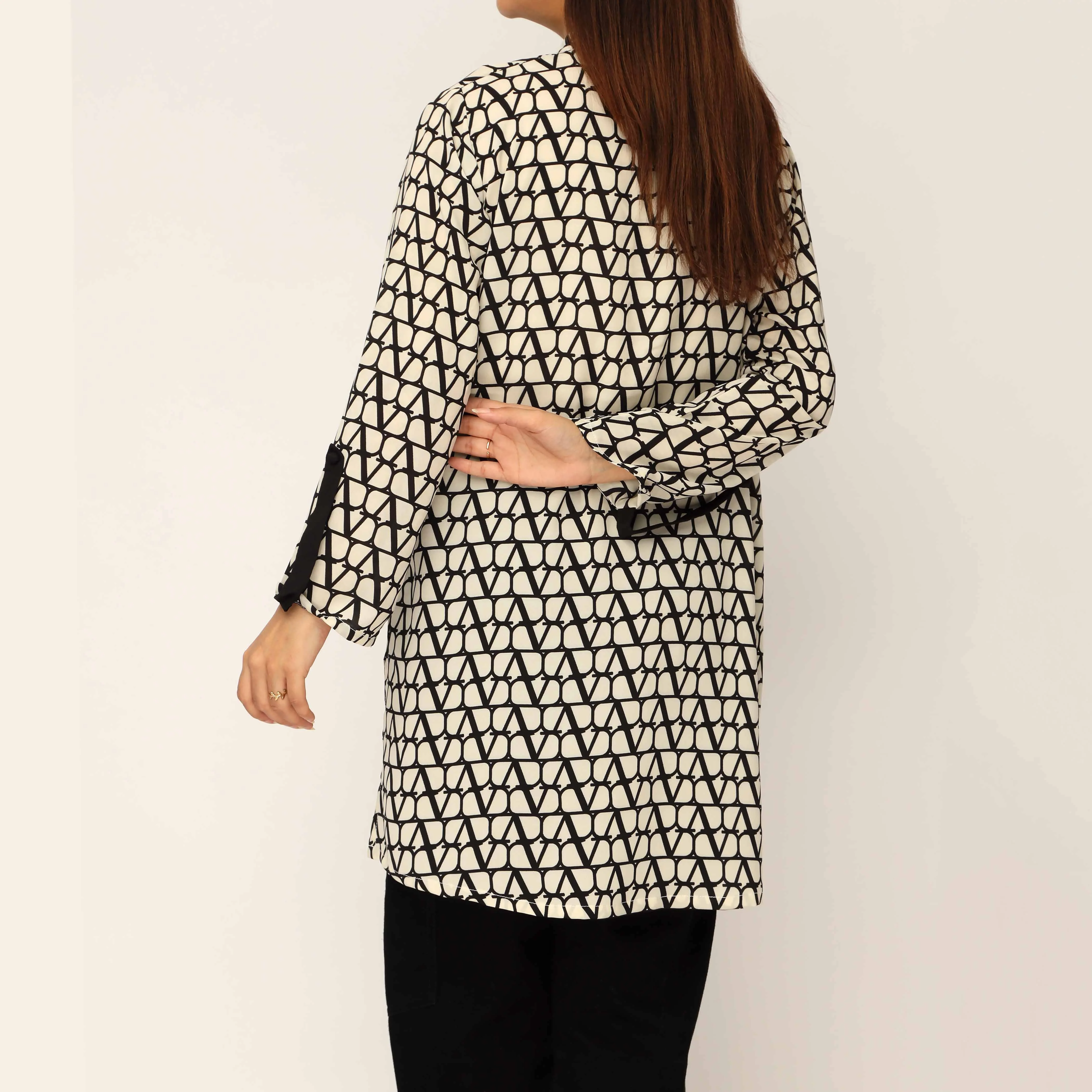 1PC- Digital Printed Grip Silk Shirt PS5326 - Image 4