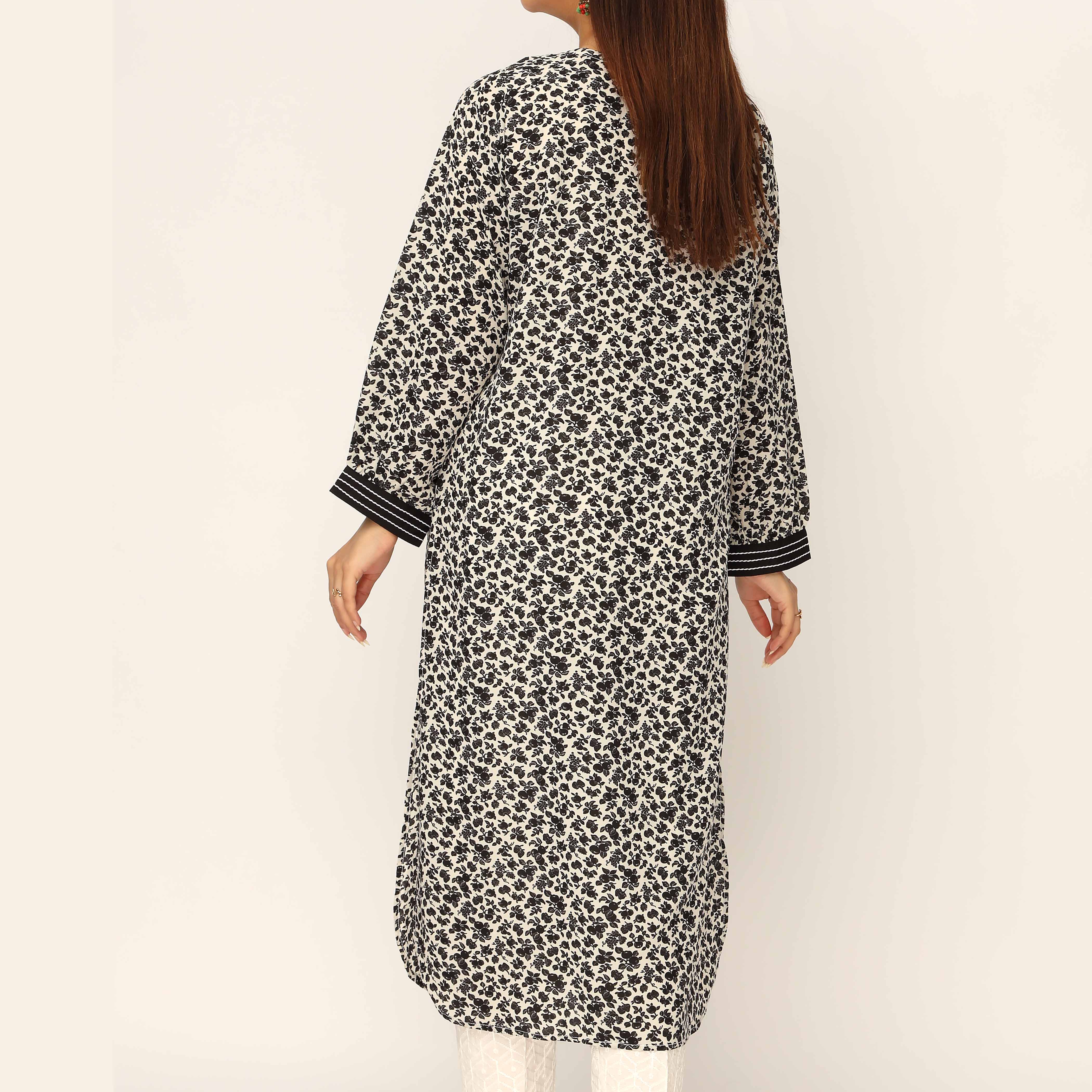 1PC- Digital Printed Grip Silk Shirt PS5328 - Image 4