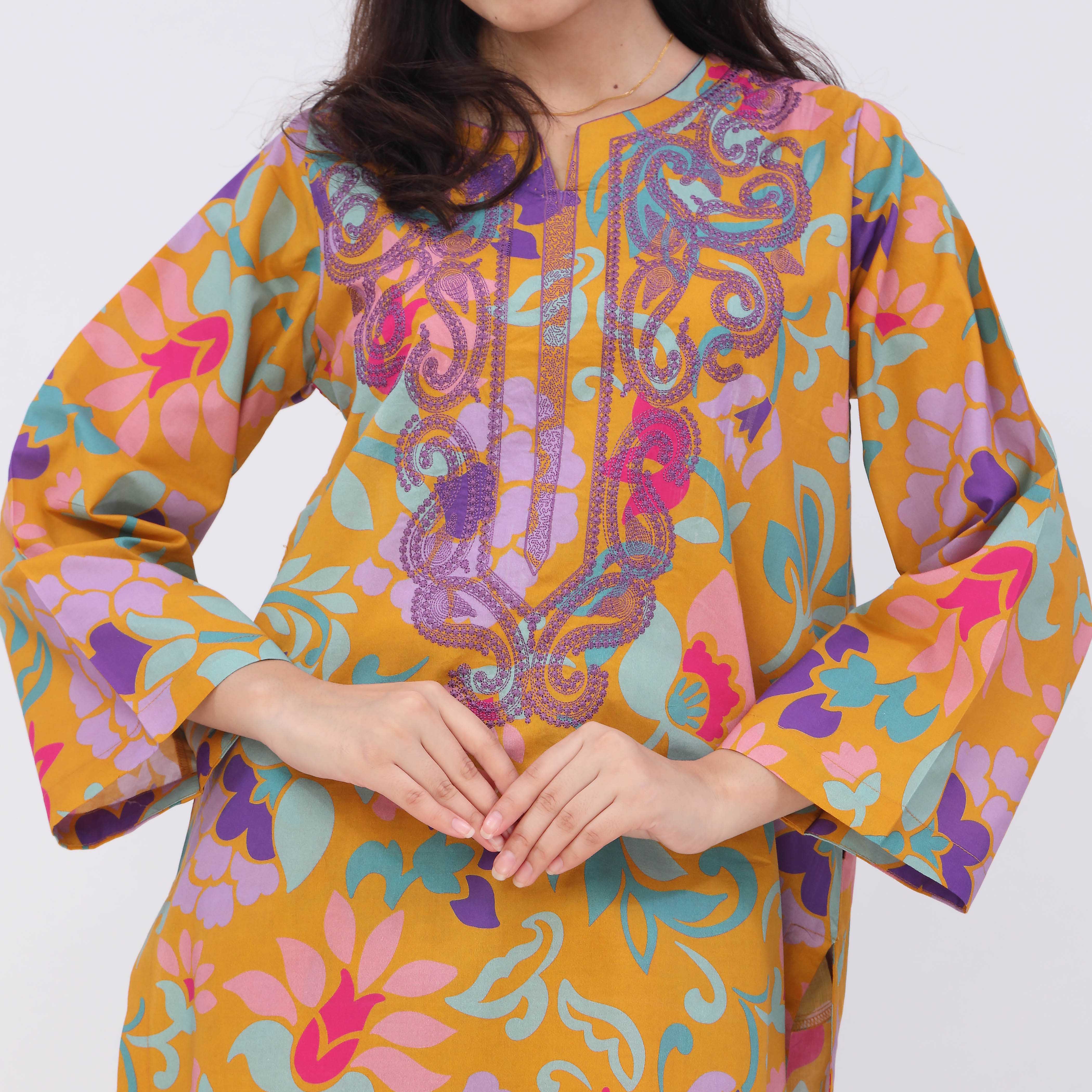 2PC- Digital Printed Cotton Cambric Co-Ord Set PW5074 - Image 3