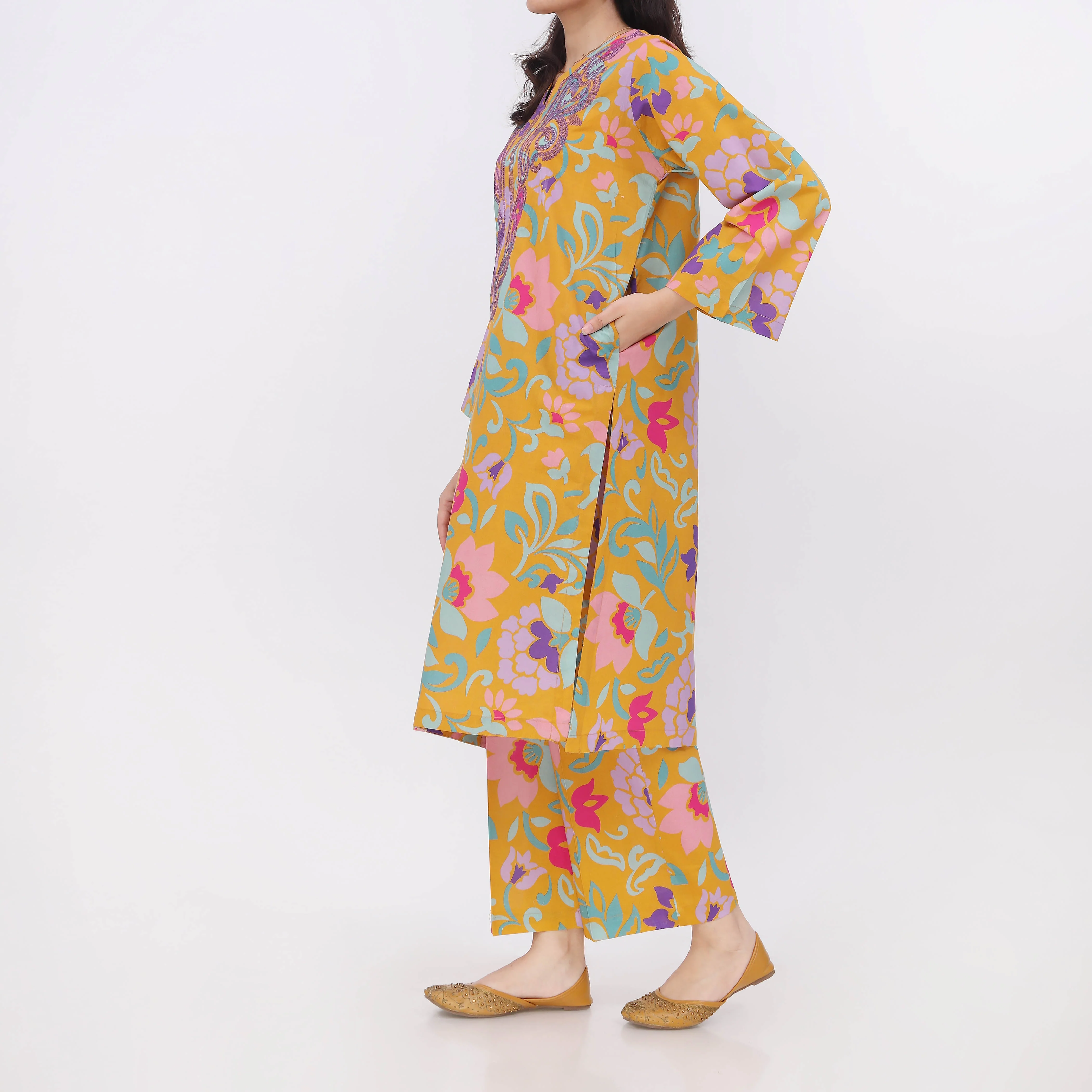 2PC- Digital Printed Cotton Cambric Co-Ord Set PW5074 - Image 4