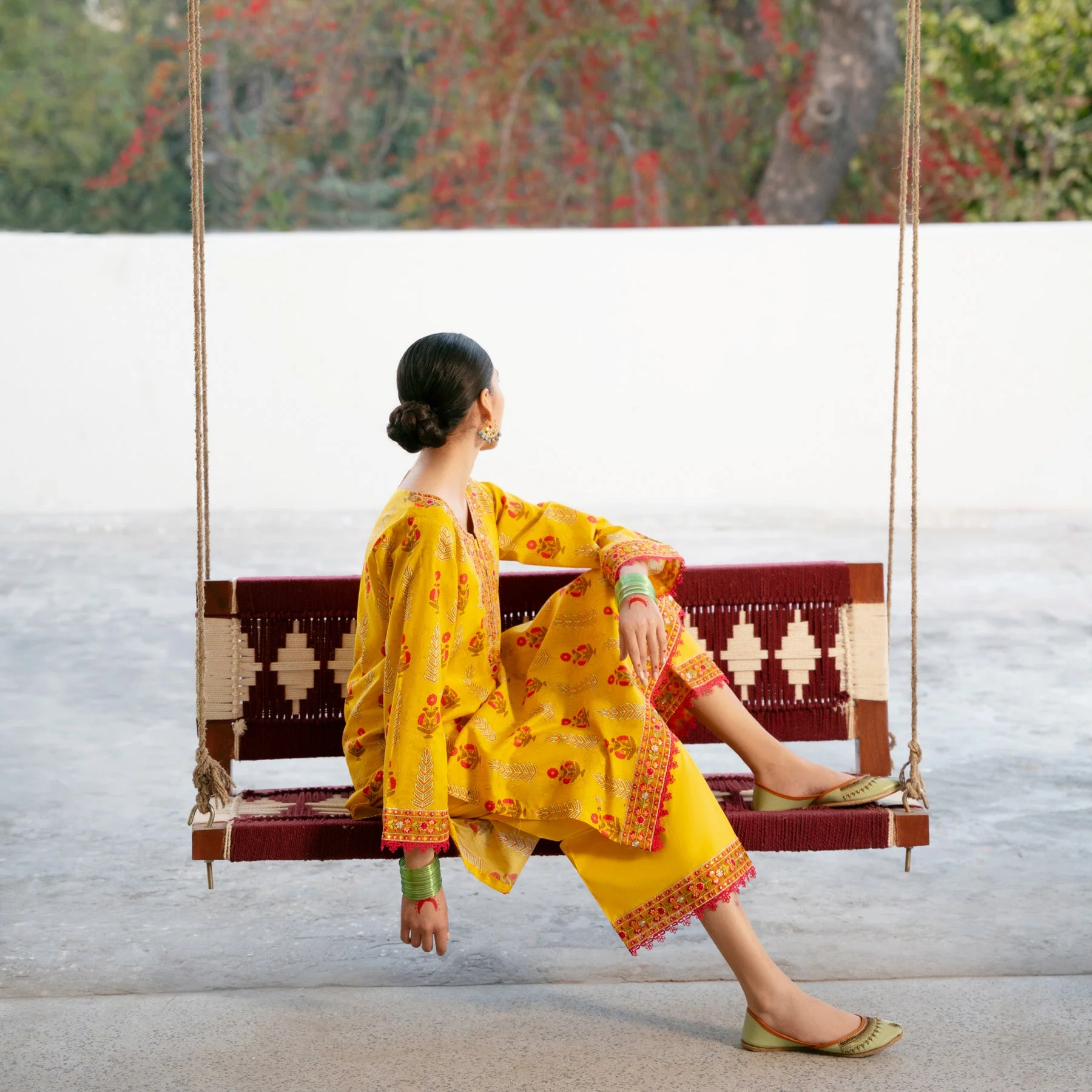 2PC- Digital Printed Cotton Cambric Suit PS5229 - Image 3