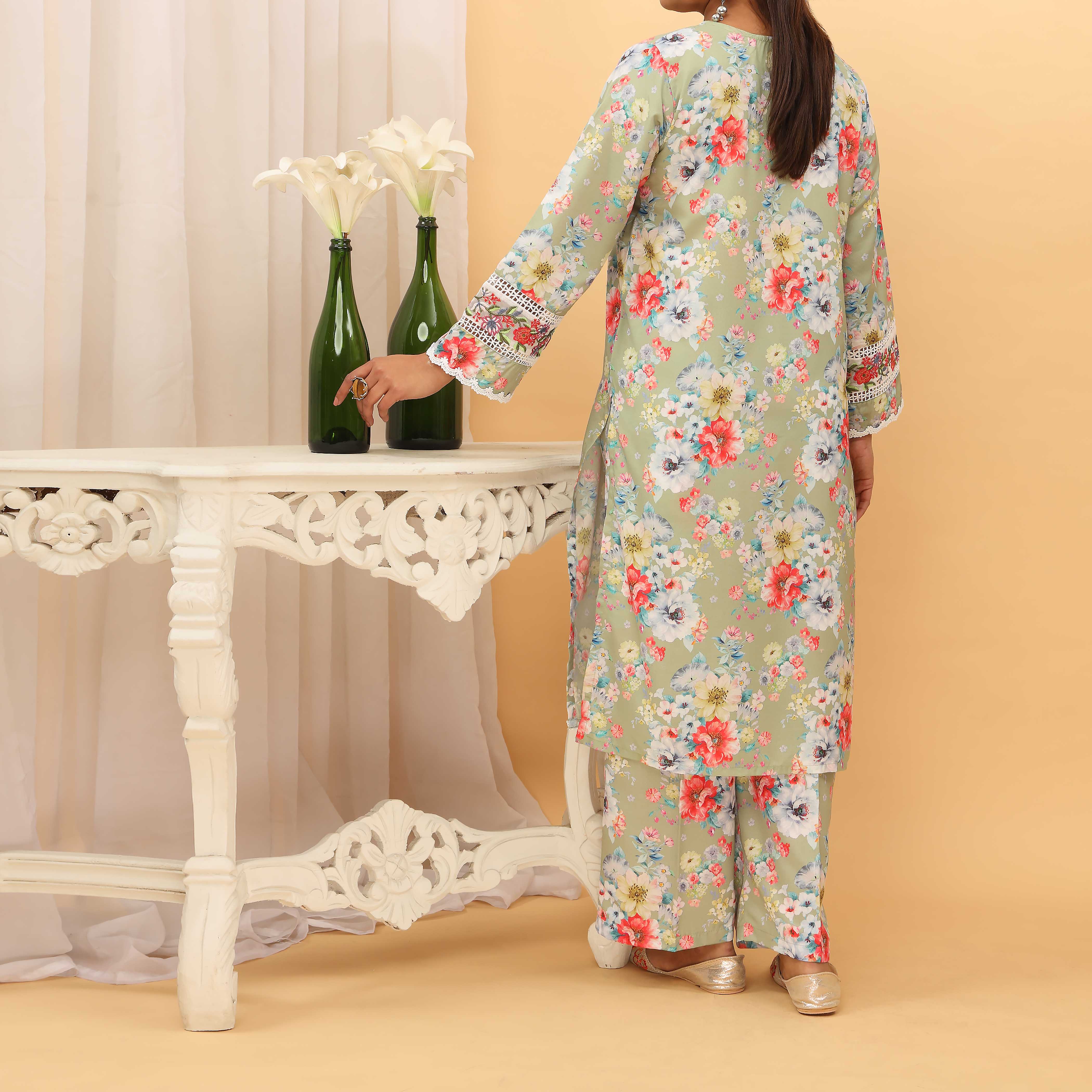 2PC- Digital Printed Intermix Cambric Embroiderd Suit PS5184 - Image 3