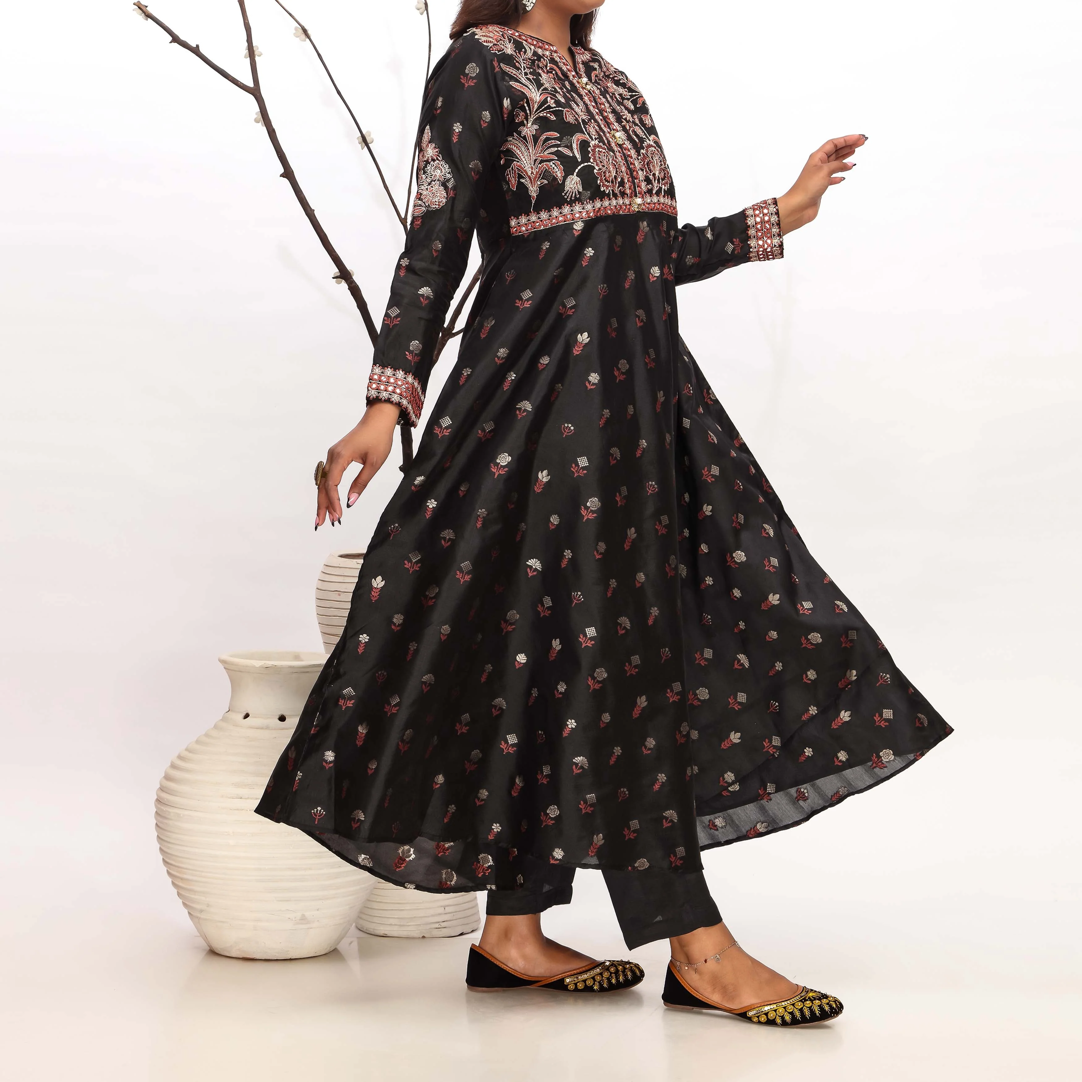 2PC- Embellished Jaquard Suit PS4383 - Image 2