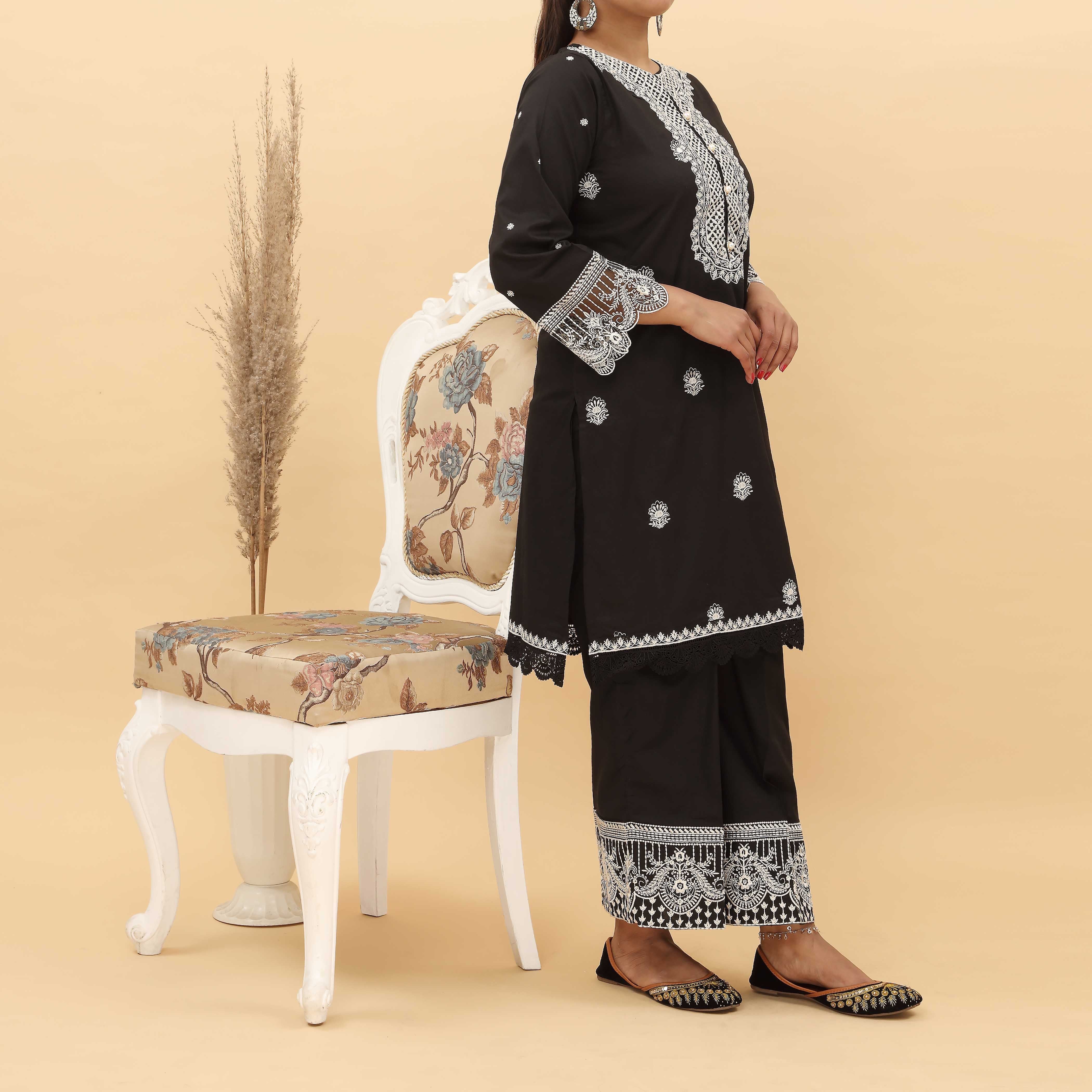 2PC- Embroidered Cotton Cambric Suit PS5072 - Image 2