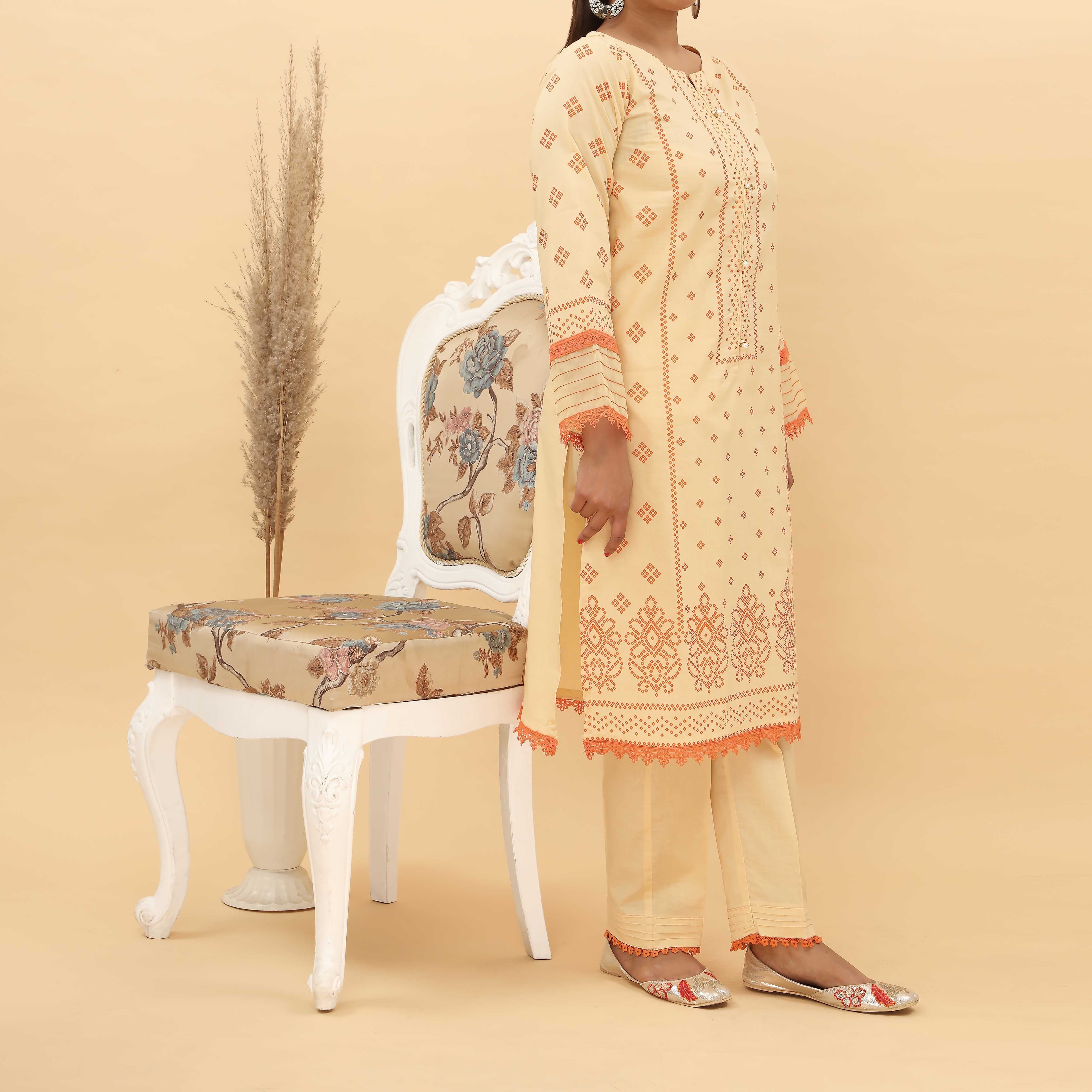 2PC- Screen Printed Cotton Cambric Suit PS4970 - Image 2