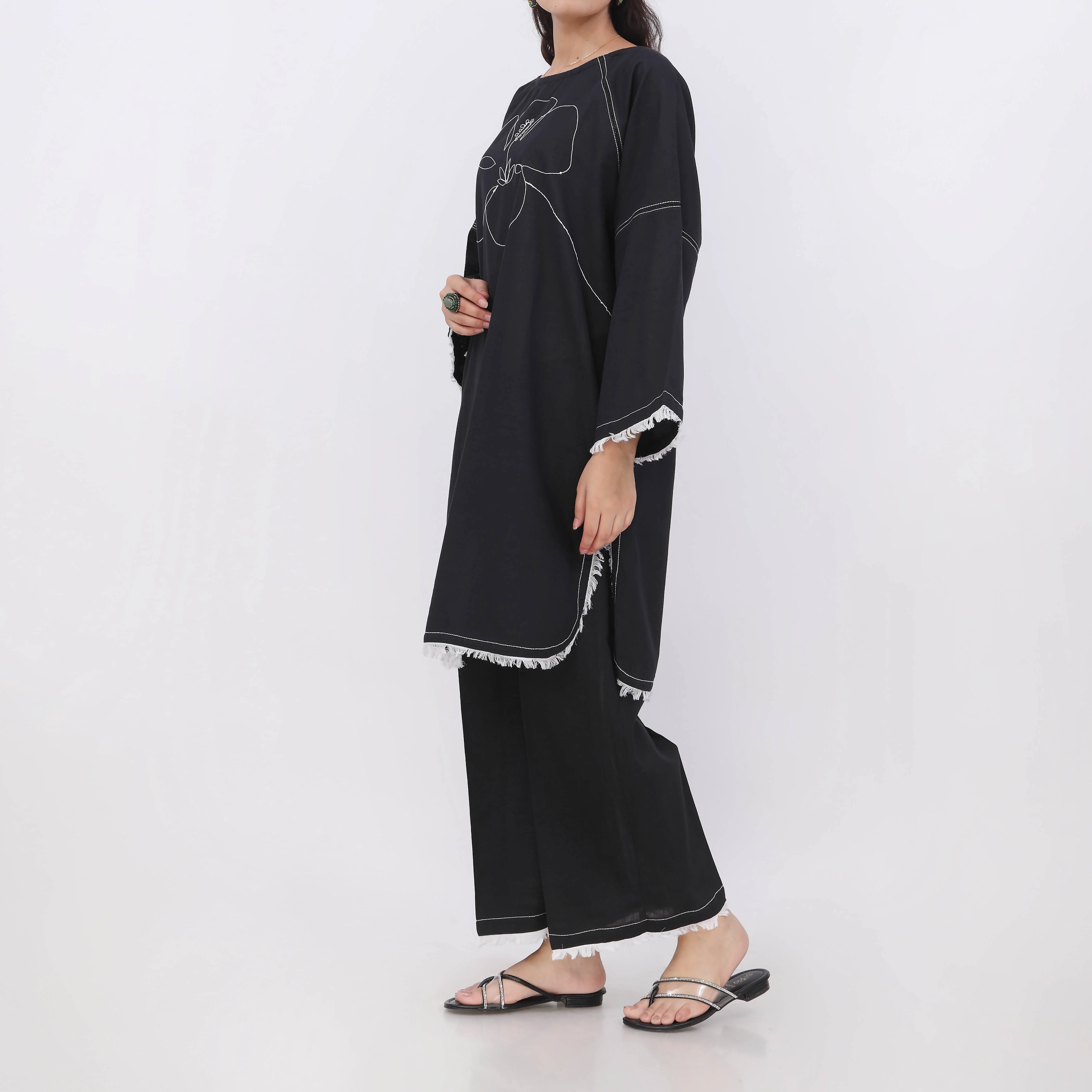 Kara<br>2 PC Embroidered Suit PW5002 - Image 4