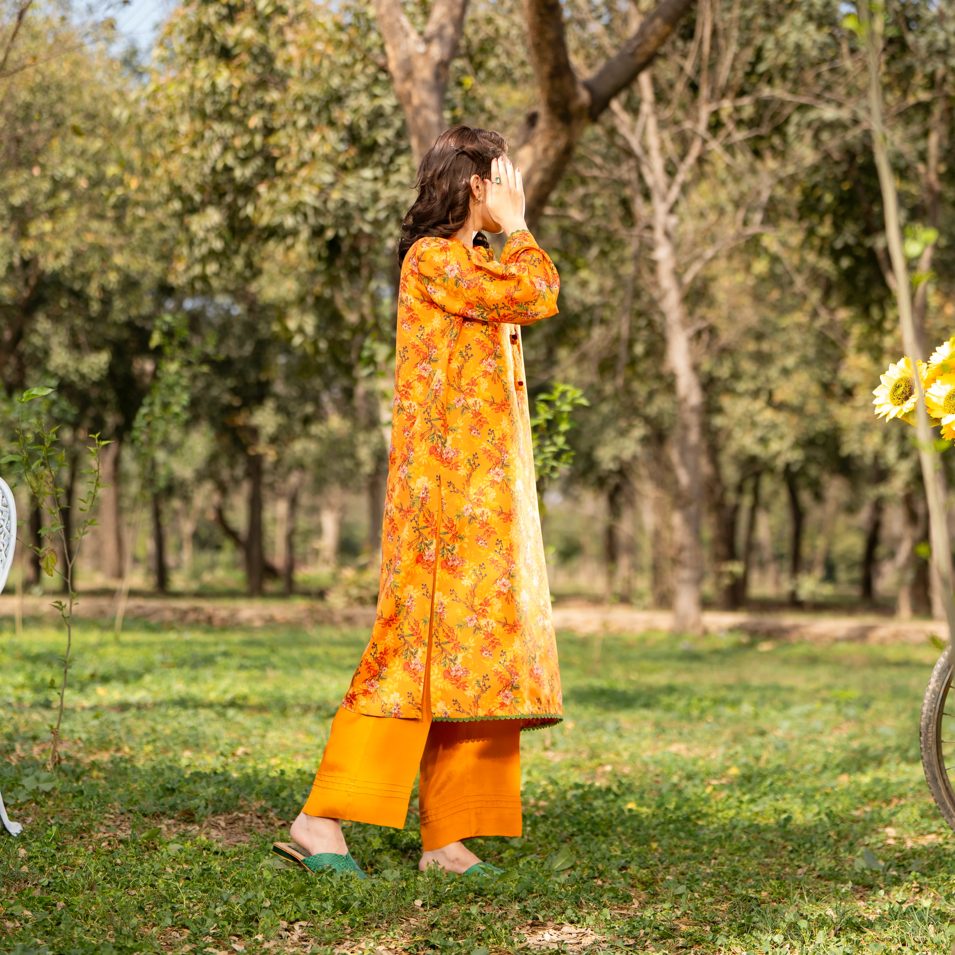 2PC- Unstitched Digital Printed Blended Cotton Suit US5050 - Image 2