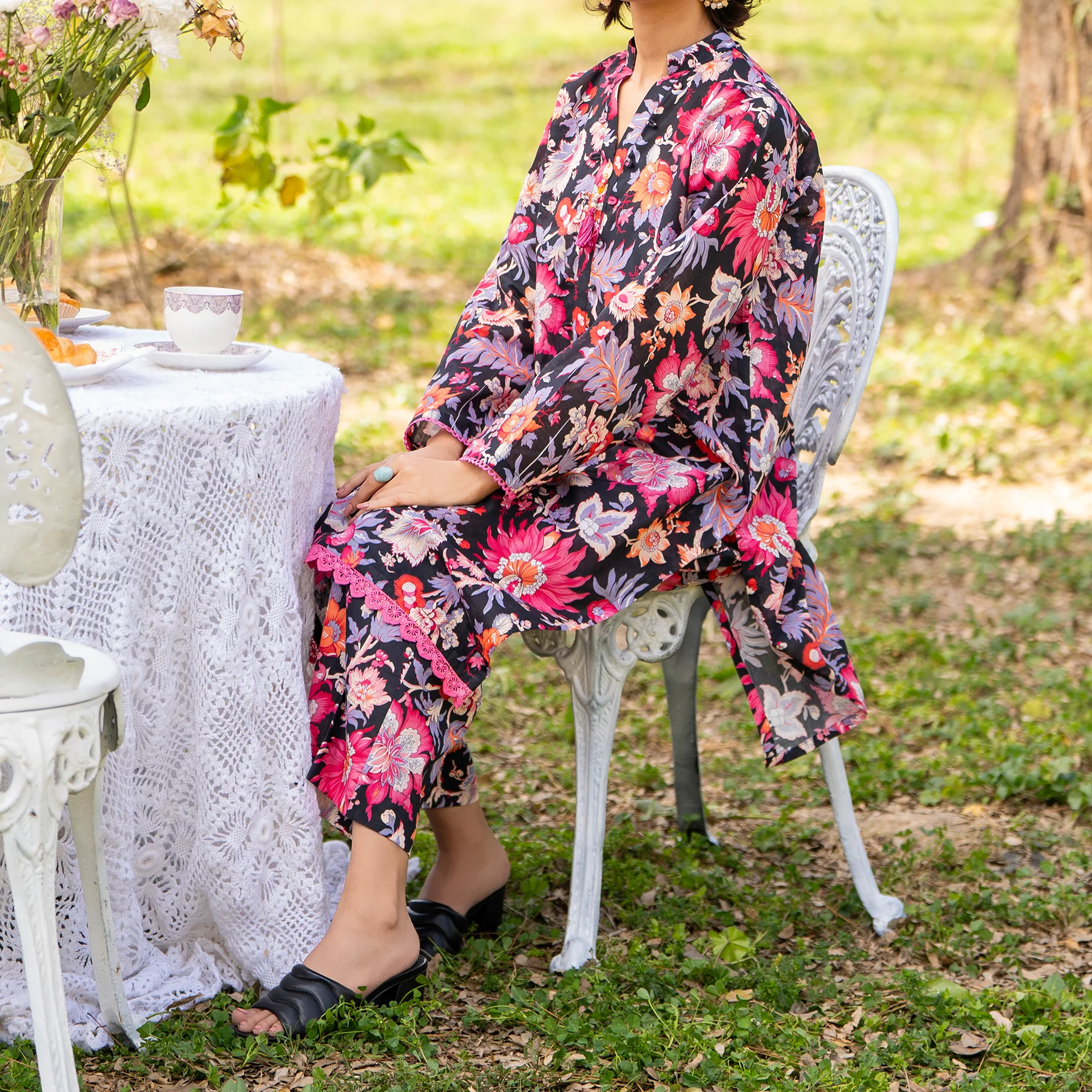 2PC- Unstitched Digital Printed Cambric Suit US5034 - Image 3