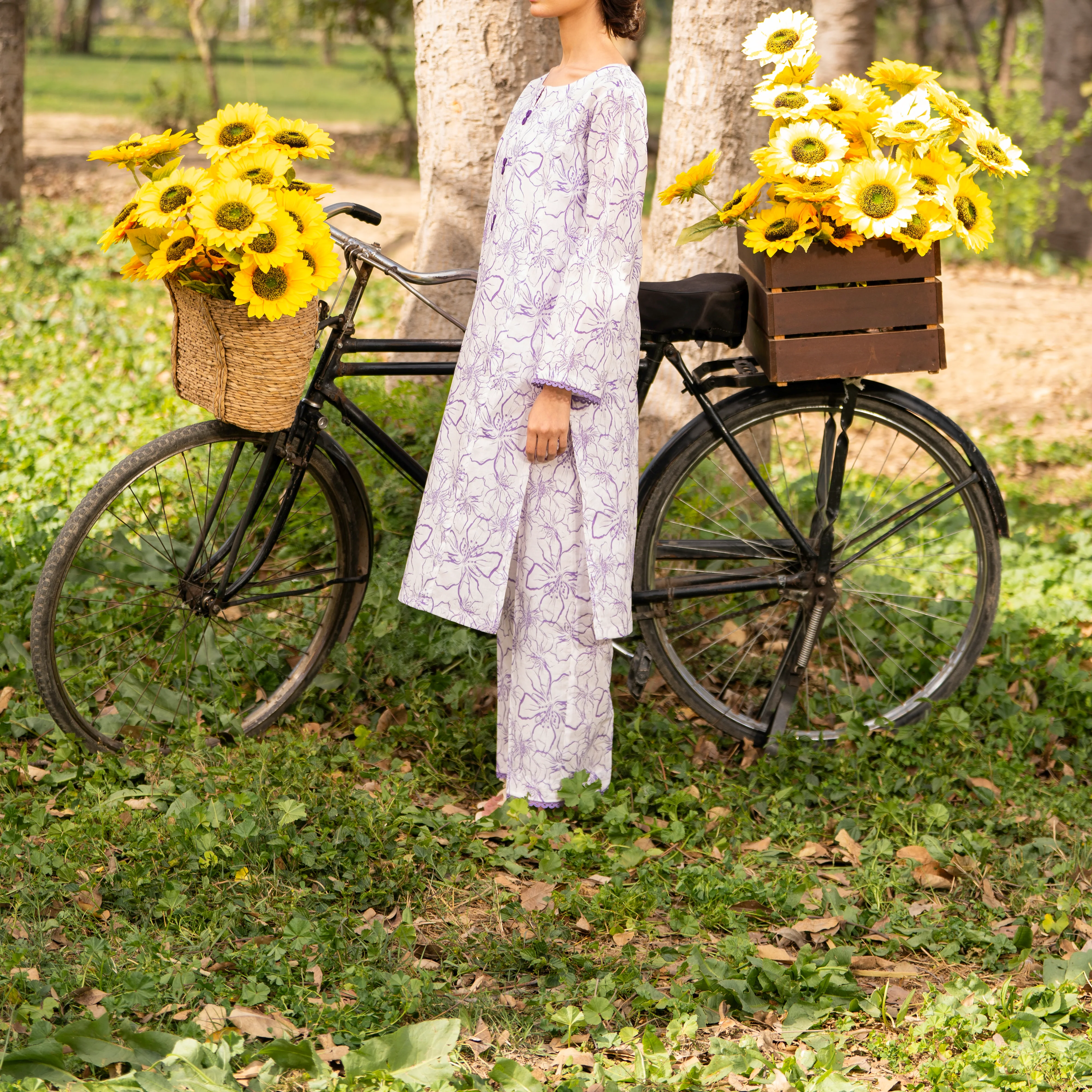 2PC- Unstitched Digital Printed Cambric Suit US5039 - Image 3