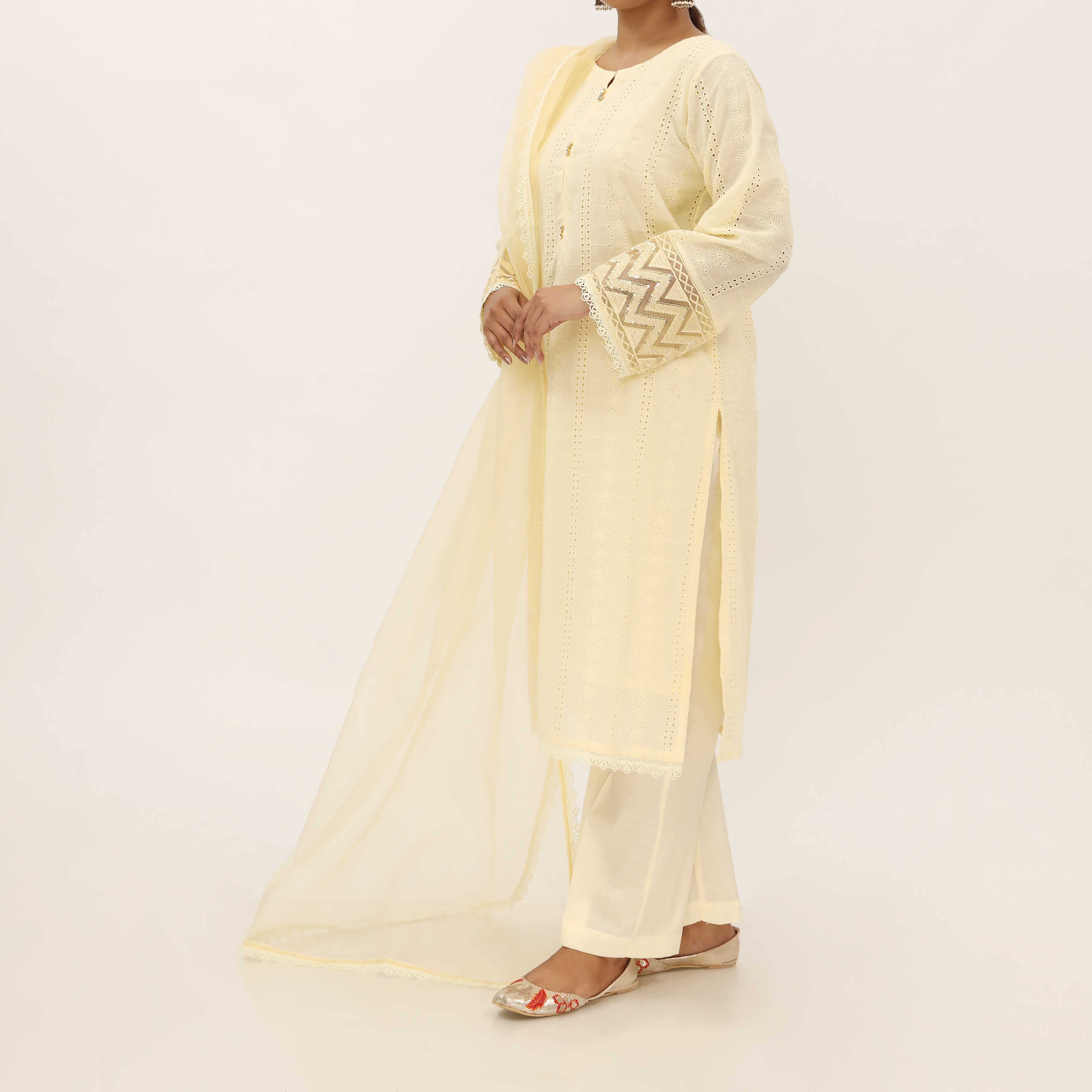 3PC- Chikankari Schifili Suit PS5321 - Image 2