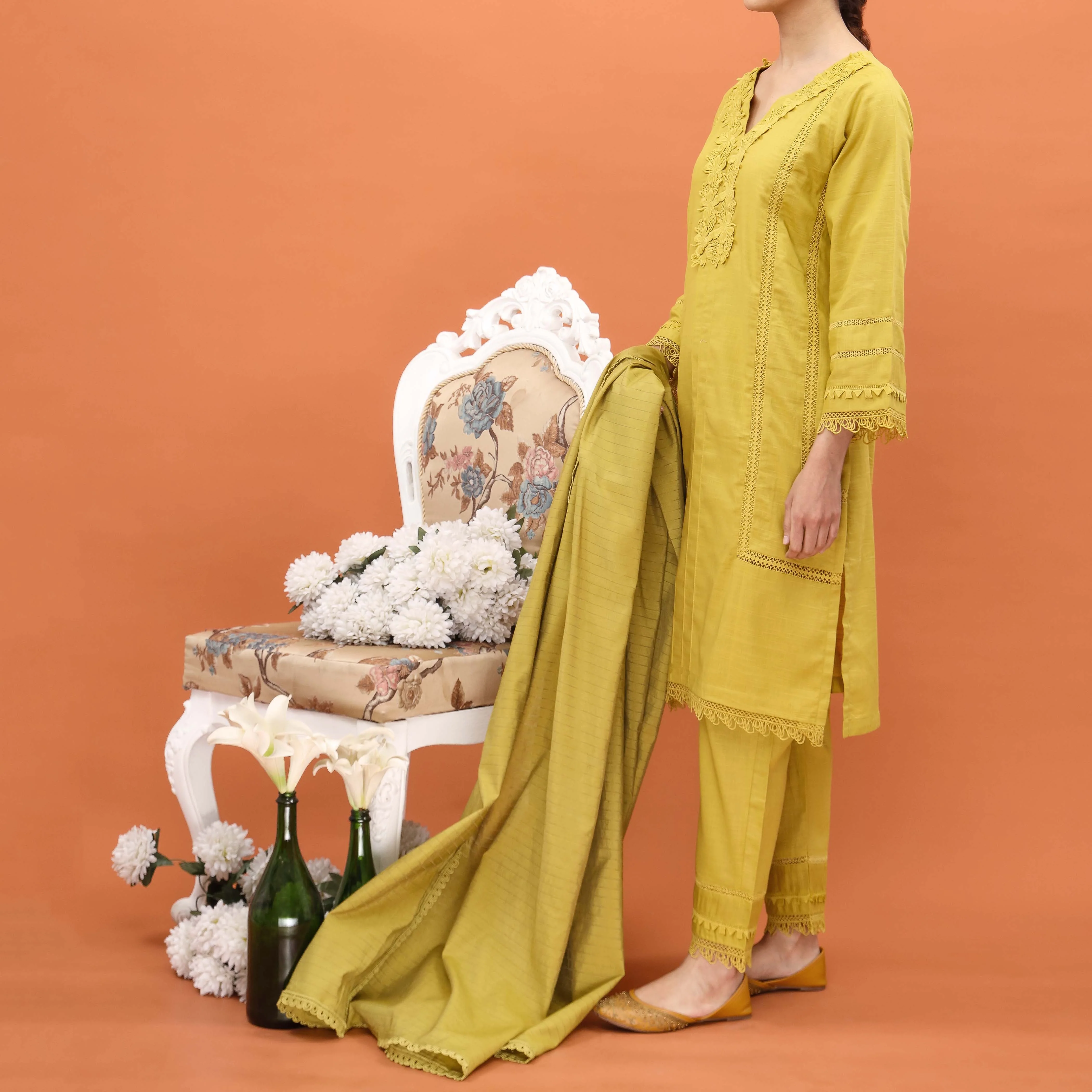 3PC- Embellished Khaddar Suit PW4109 - Image 2