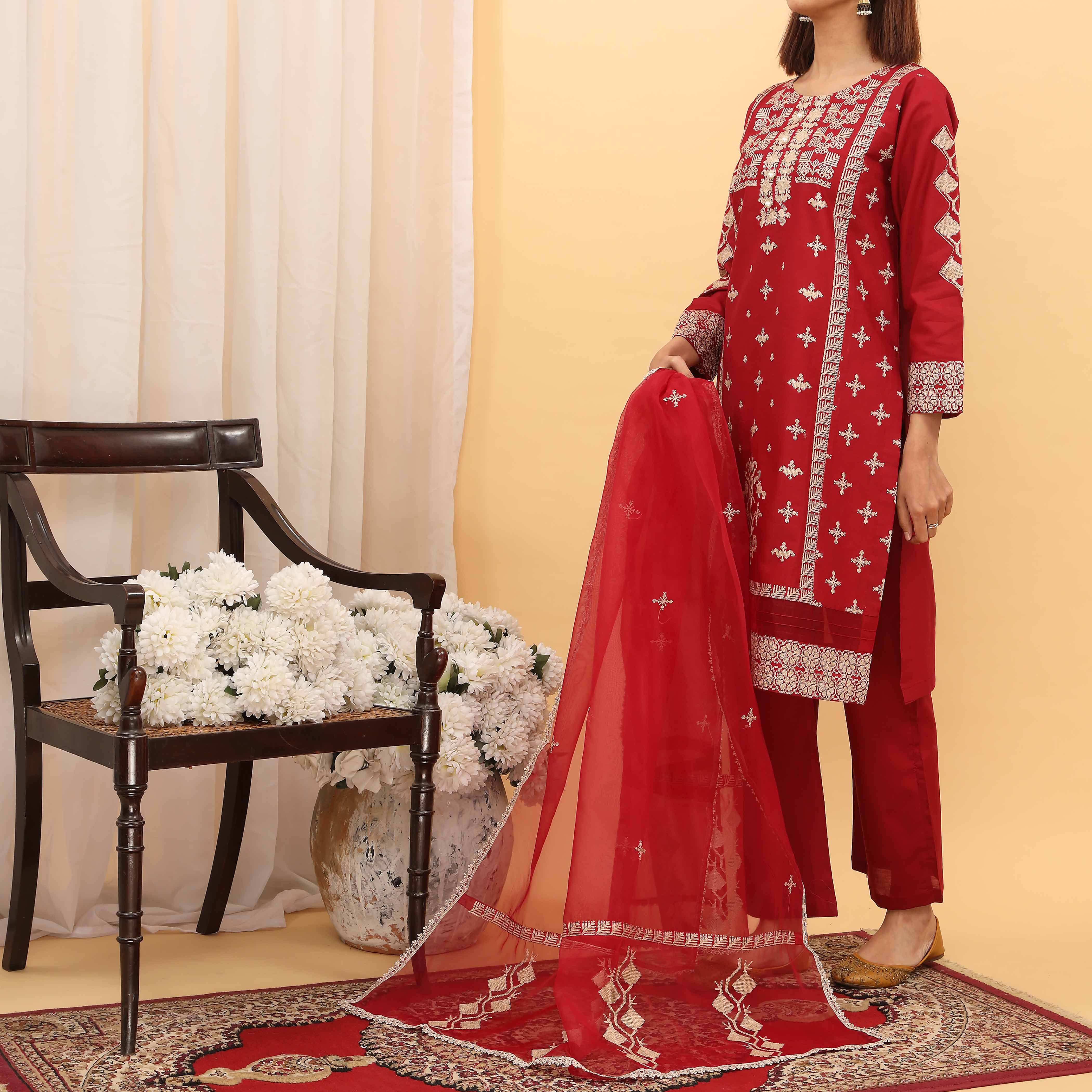 3PC- Embroidered Cambric Suit PS5138 - Image 3