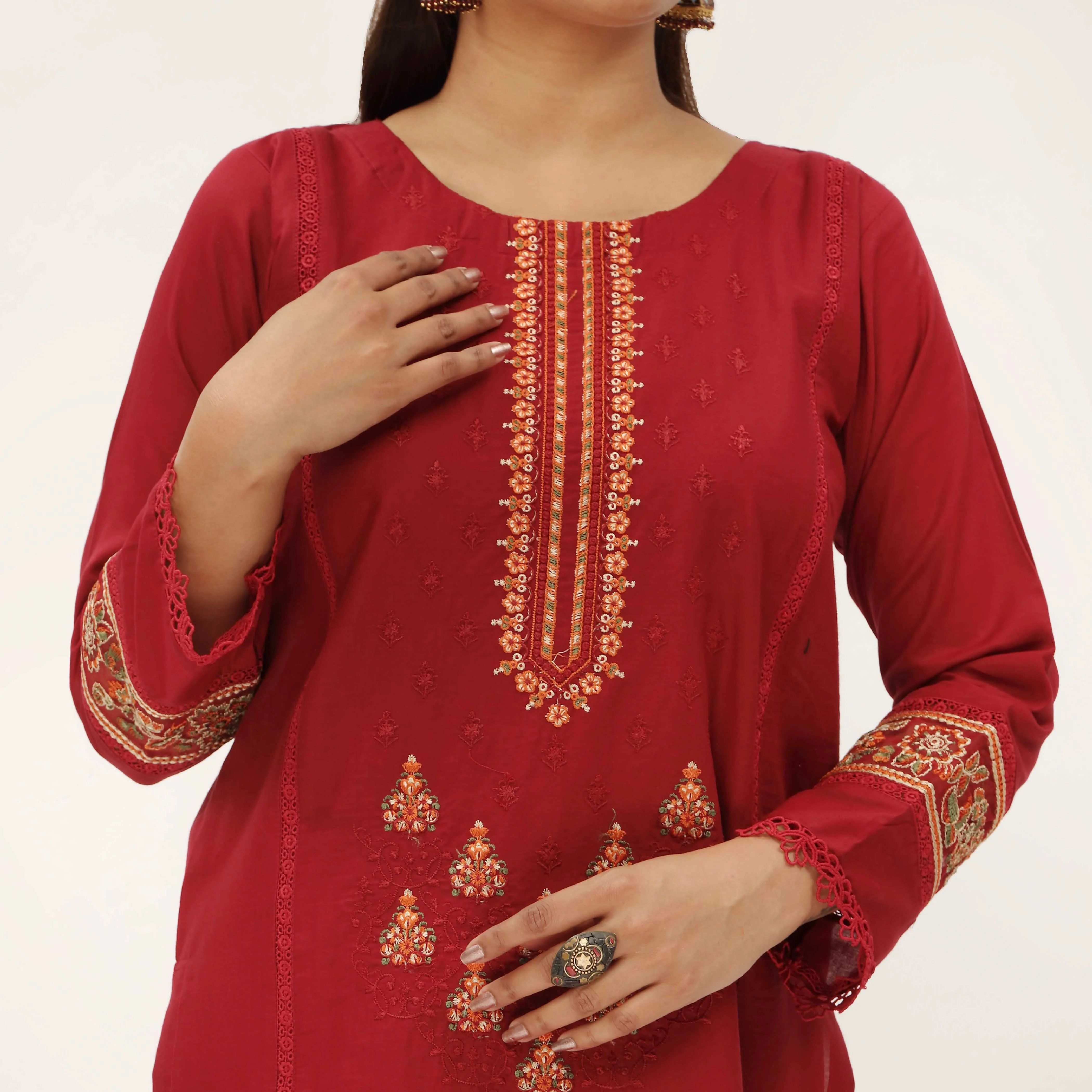 3PC- Embroidered Cambric Suit PS5216 - Image 3