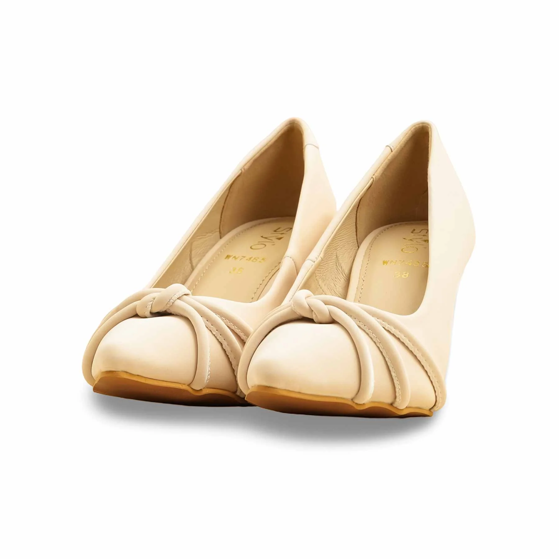Beige Court Shoes WN7485 - Image 3