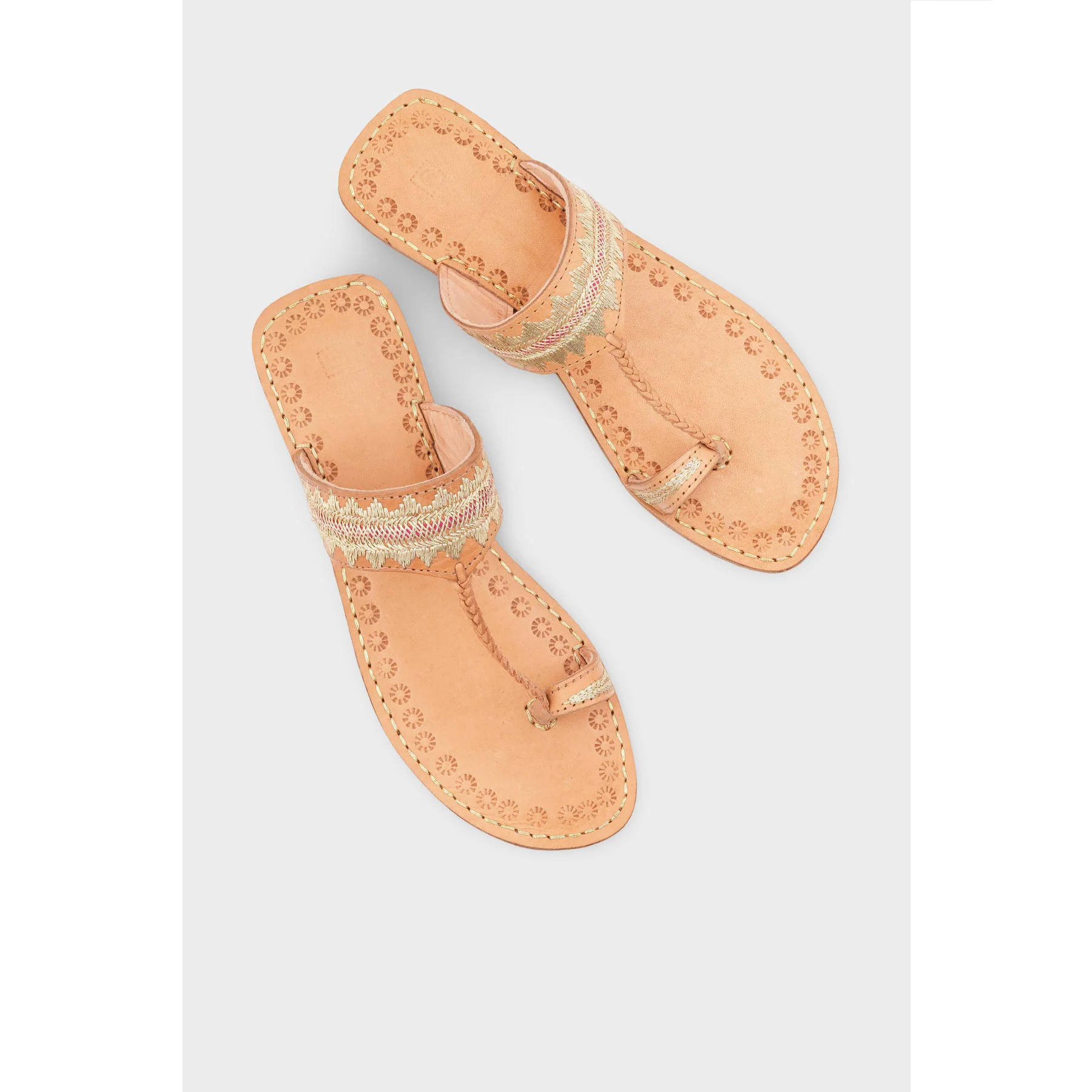 Beige Kolapoori Chappal EC0255 - Image 5