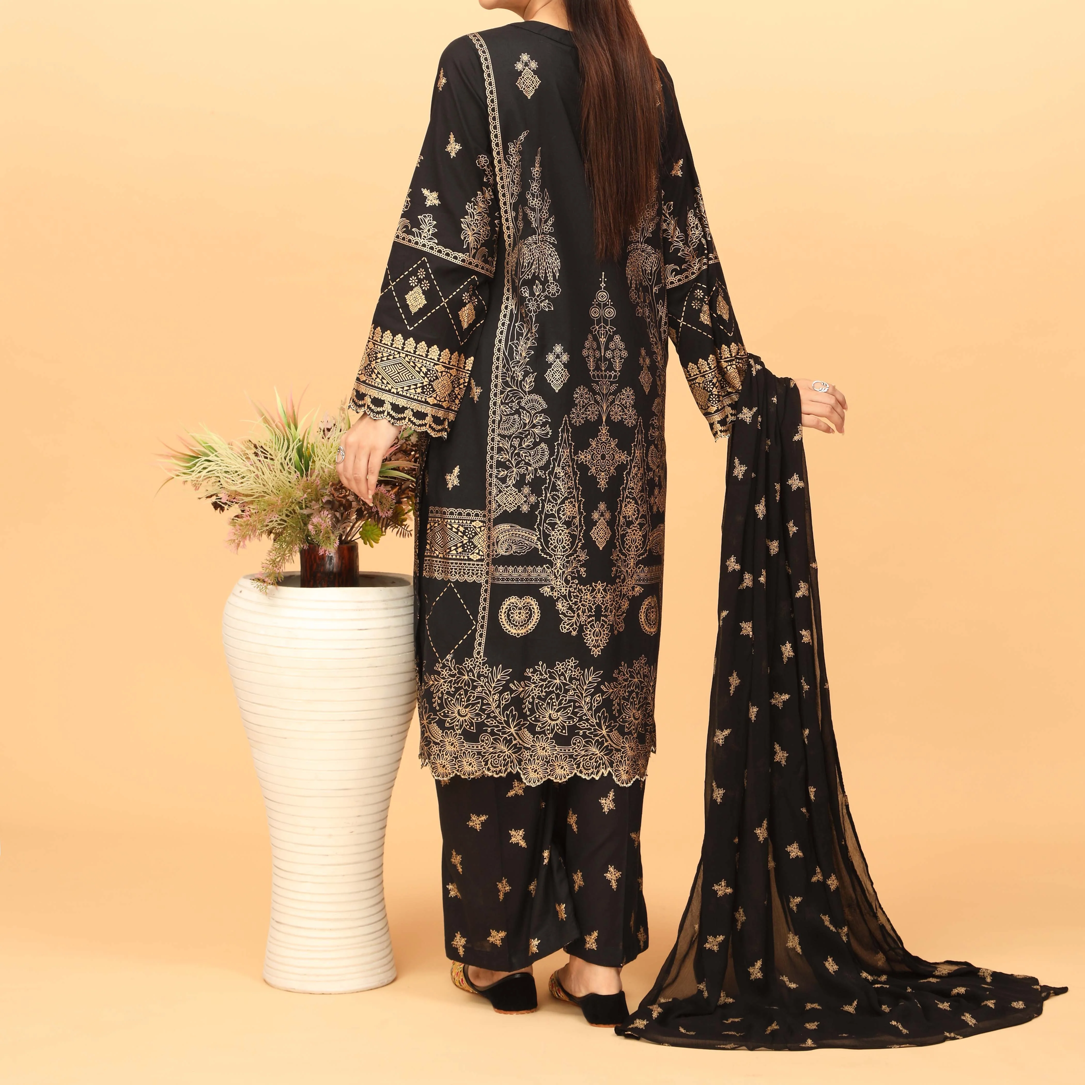 3PC Screen Printed Cambric Suit PS4921 - Image 3