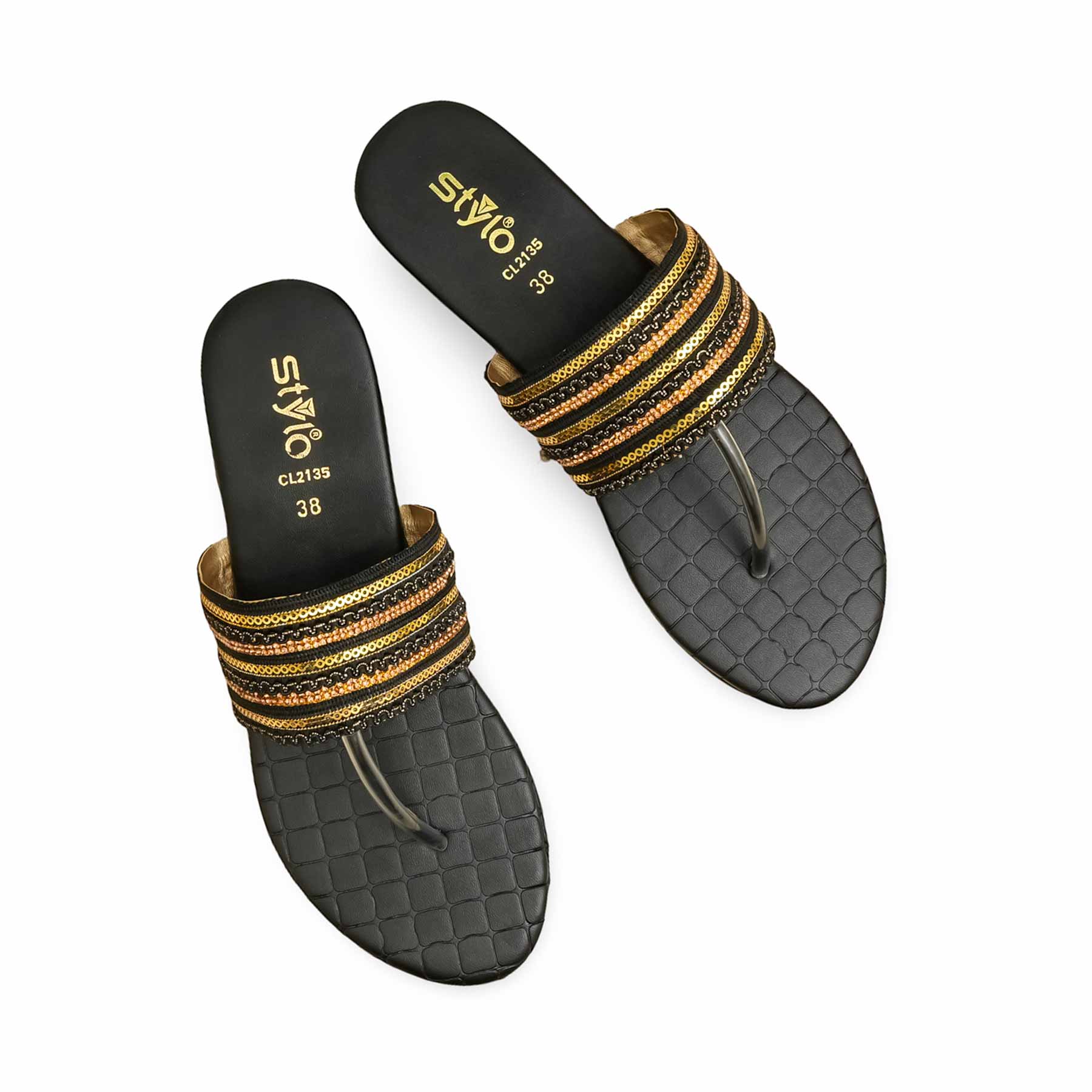 Black Casual Chappal CL2135 - Image 5