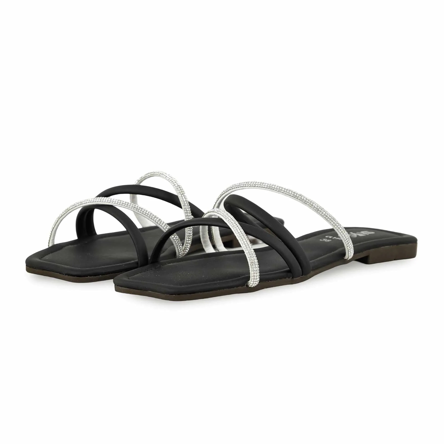 Black Casual Slipper For Ladies CL1956 - Image 3
