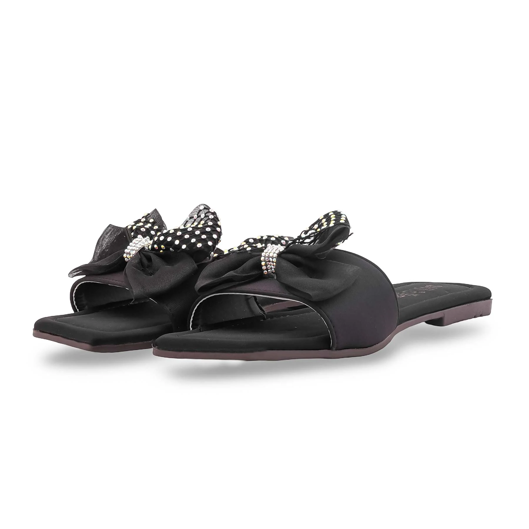 Black Casual Slipper For Women CL2224 - Image 3