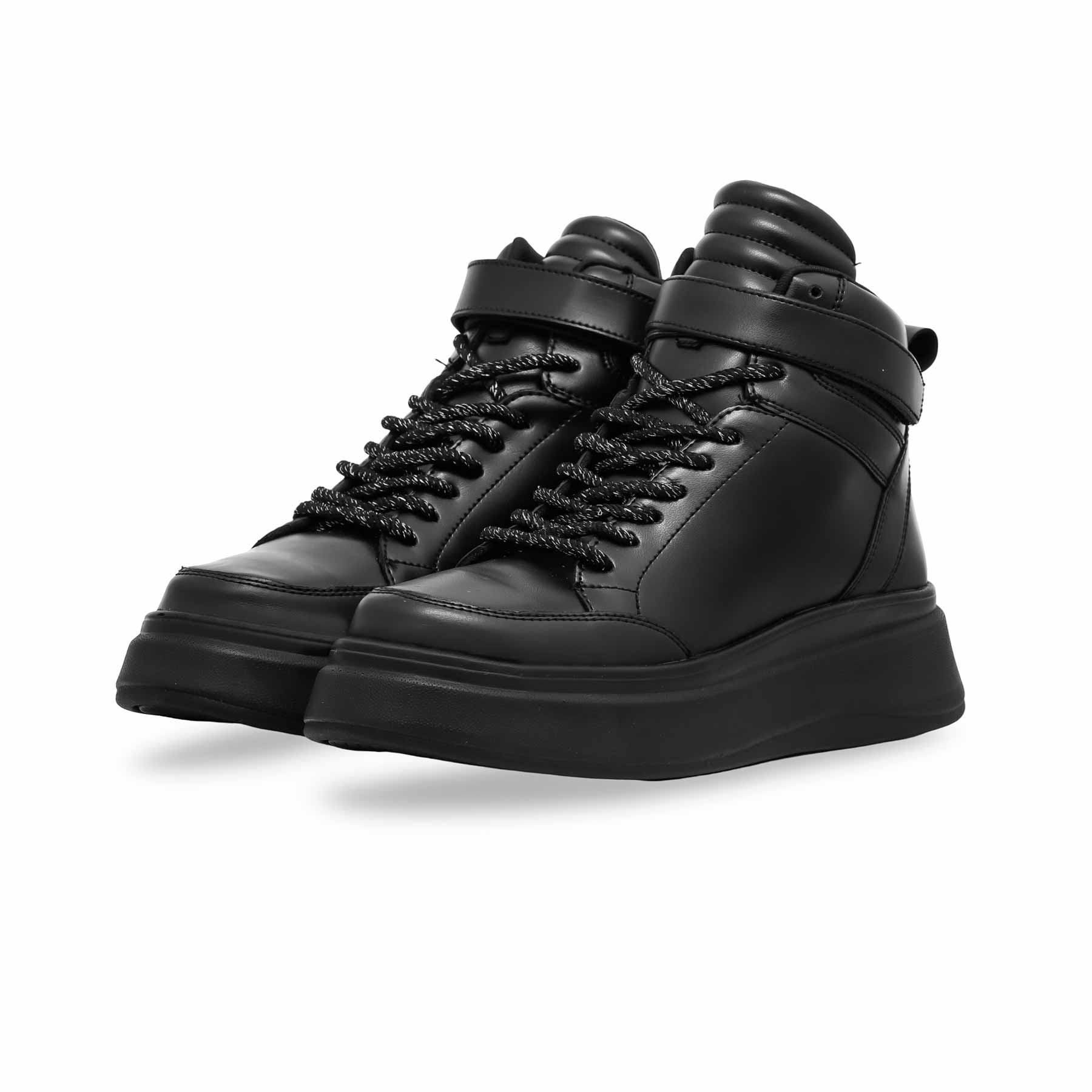 Black Casual Sneaker AT7363 - Image 3