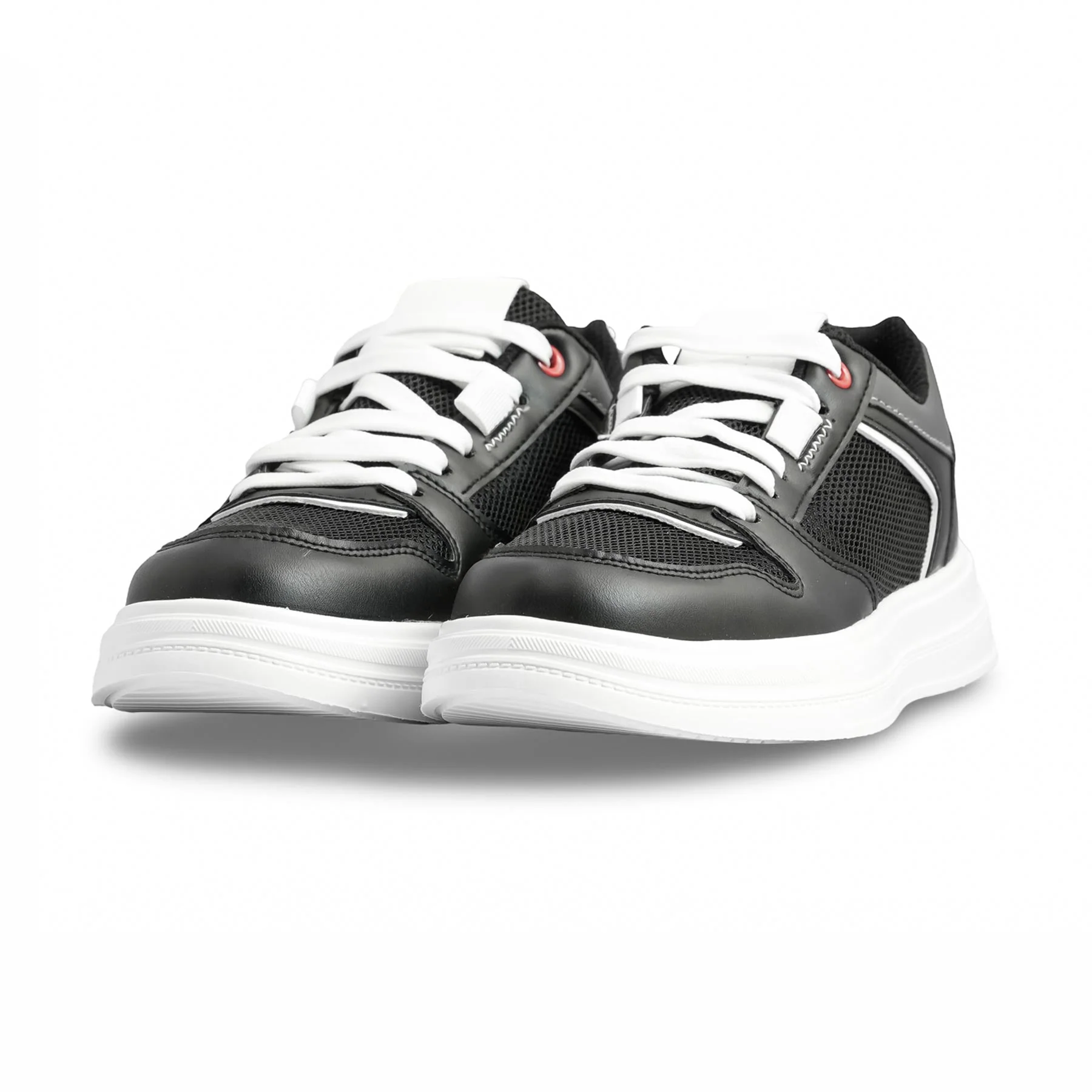 Black Casual Sneaker AT7399 - Image 3