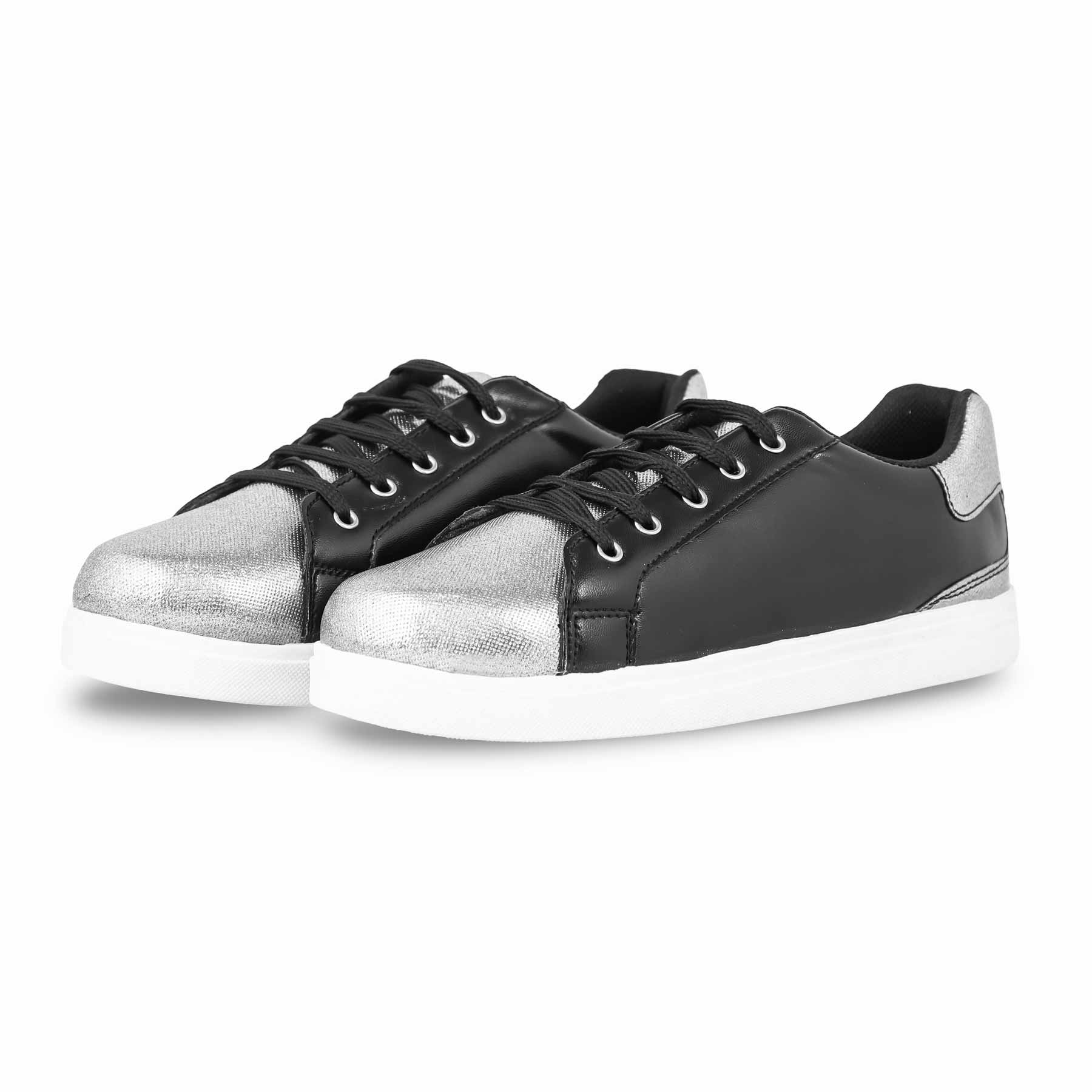 Black Casual Sneaker AT7424 - Image 3