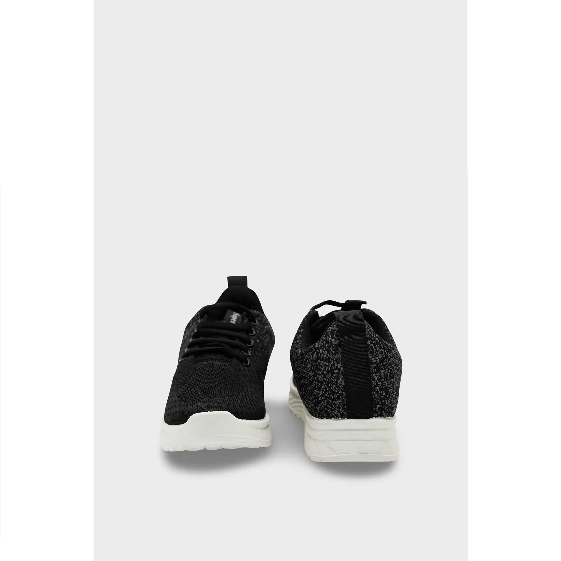 Black Casual Sneaker AT7504 - Image 4