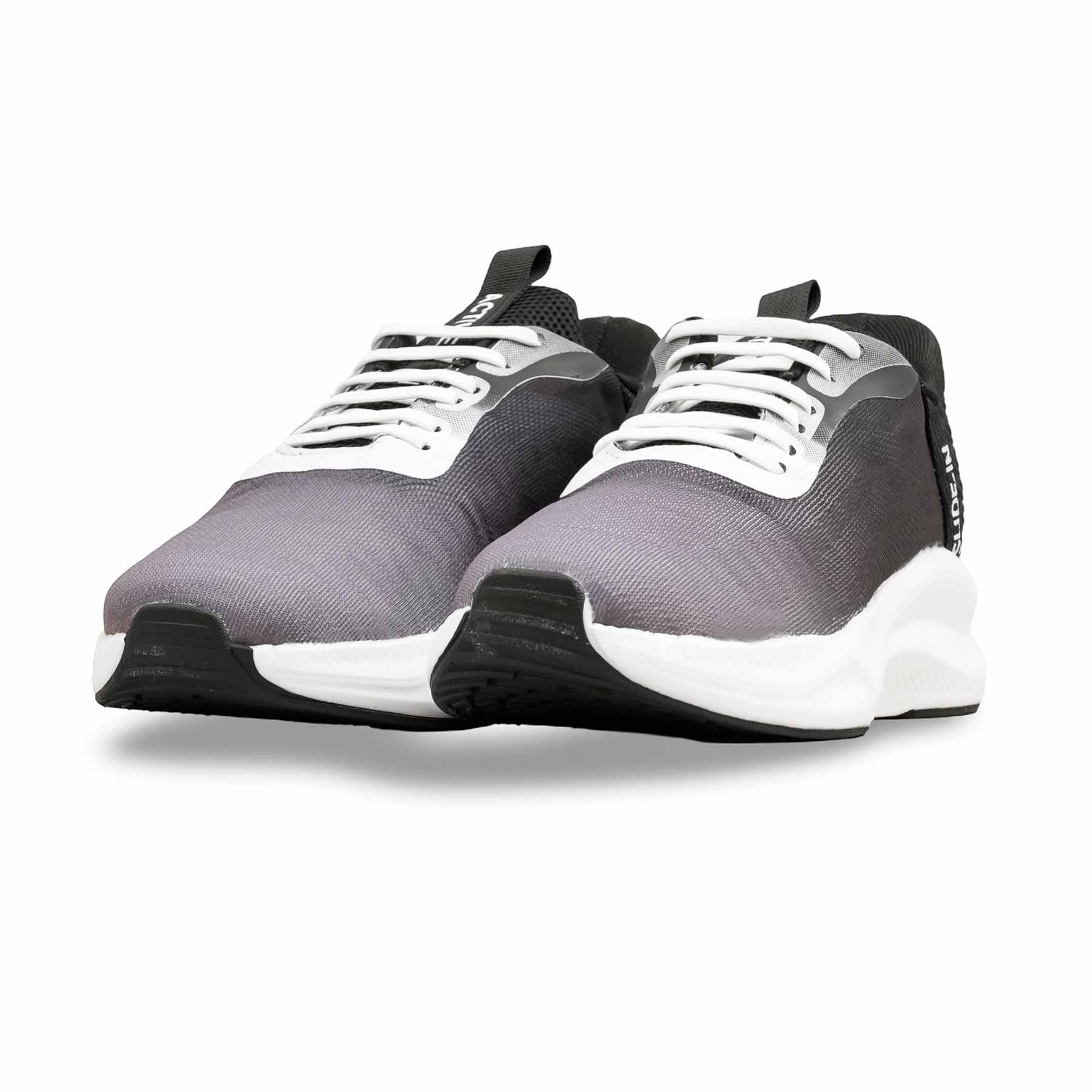 Black Casual Sneaker For Women AT7413 - Image 3