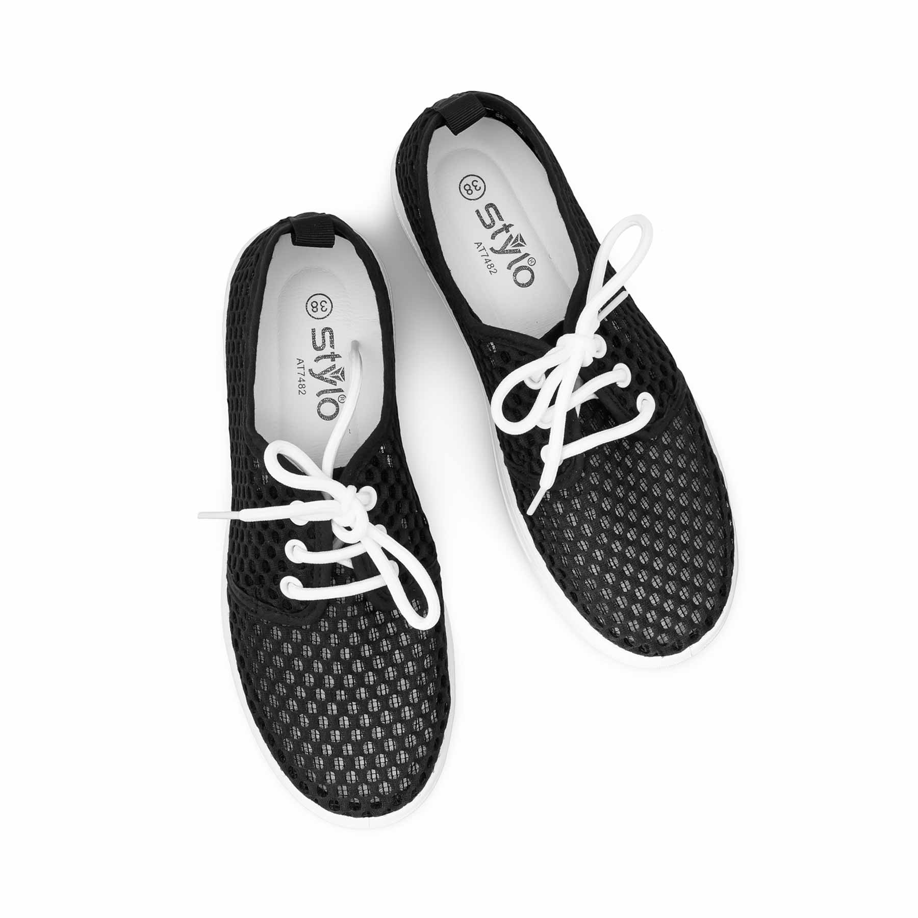 Black Casual Sneaker For Women AT7482 - Image 5