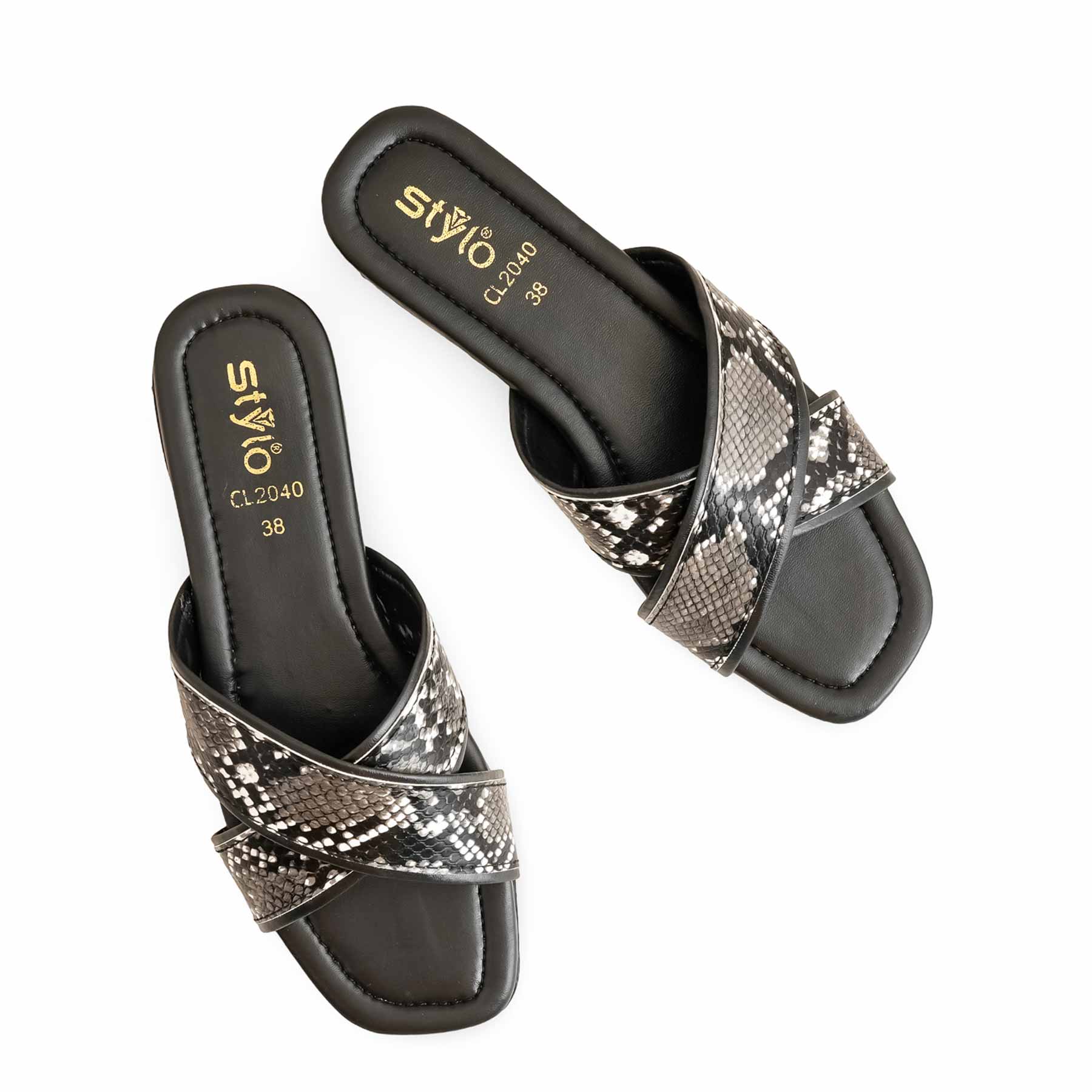 Black Casual Women Slipper CL2040 - Image 5