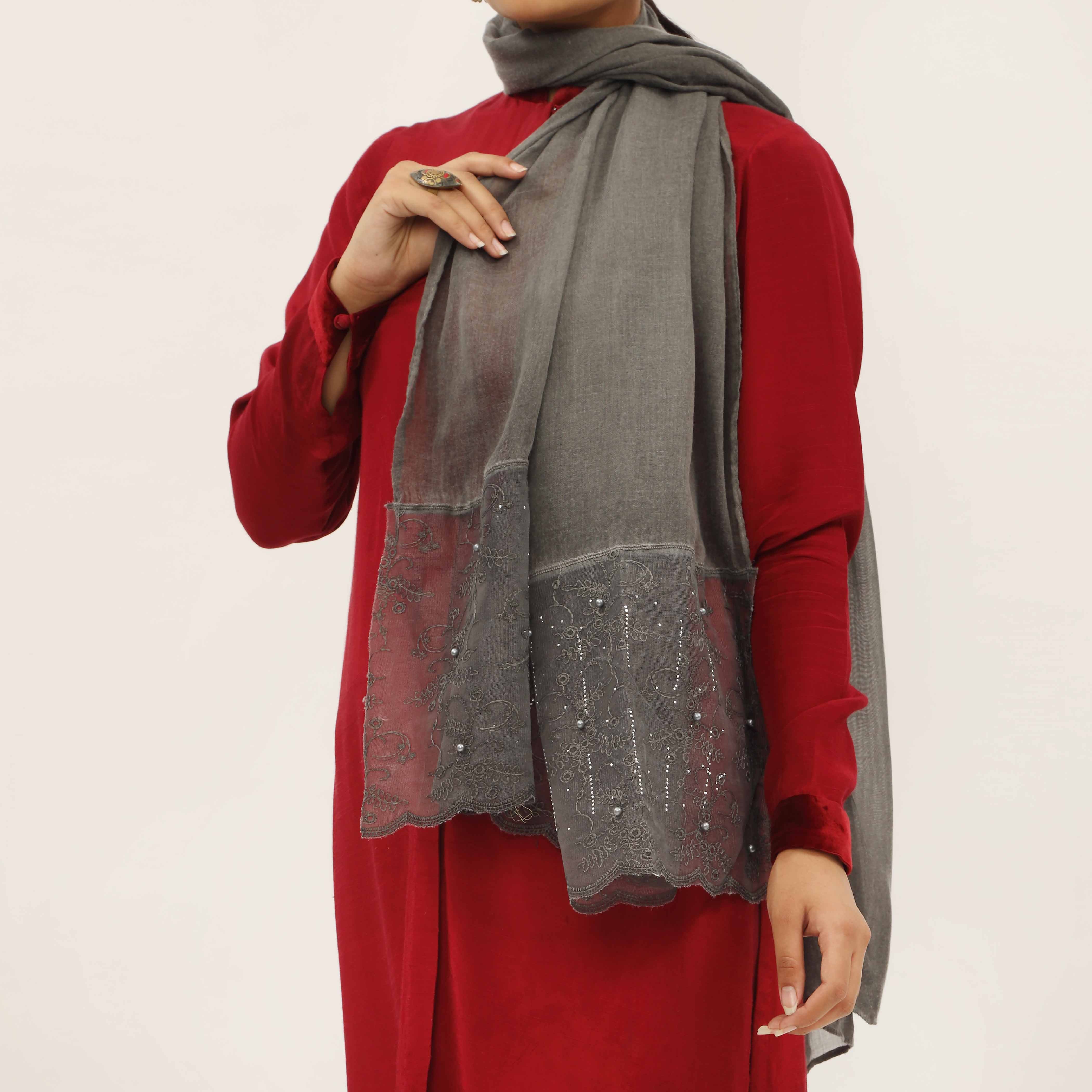 Black Embroidered Stole PD5266 - Image 2
