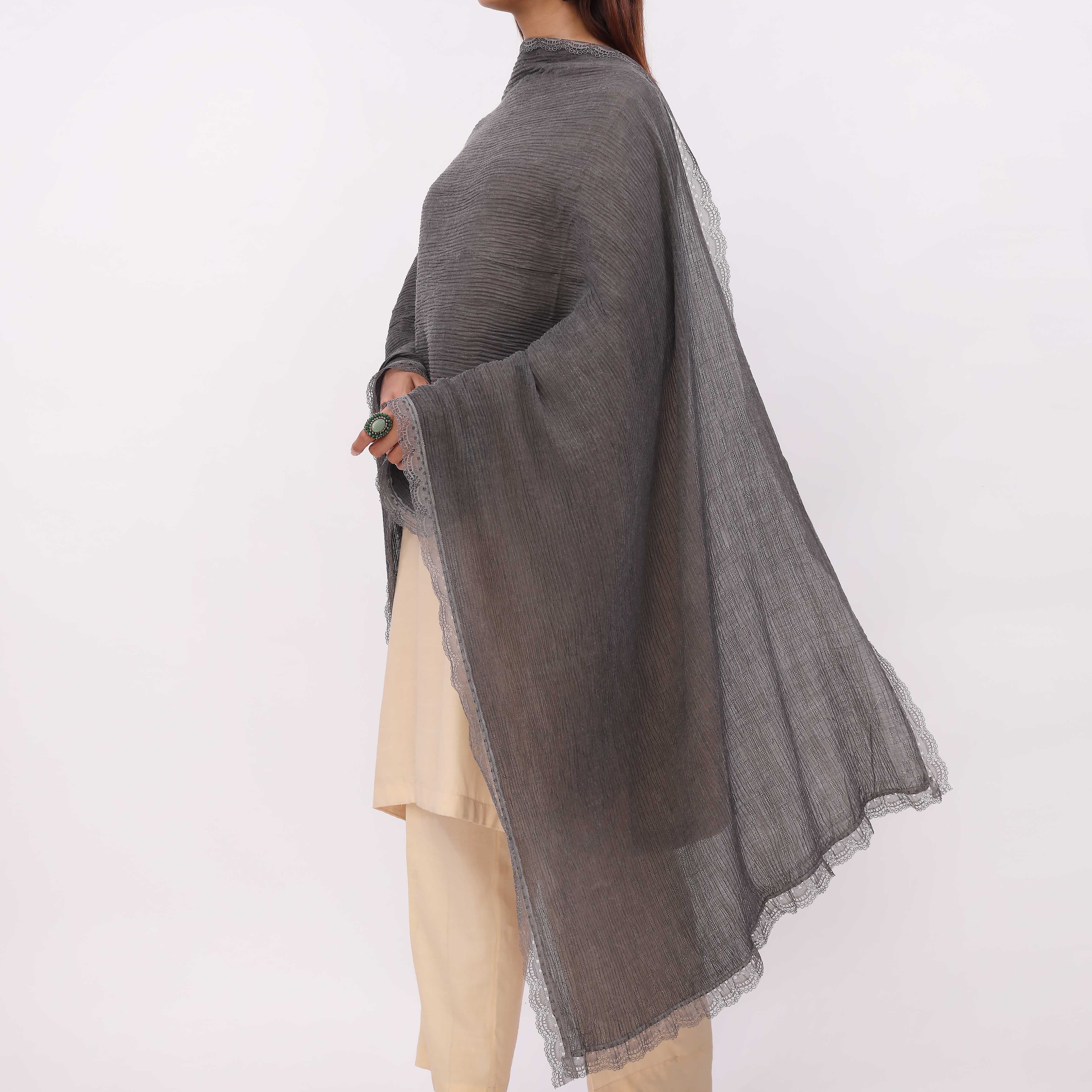 Black Embroidered Stole PD5322 - Image 3