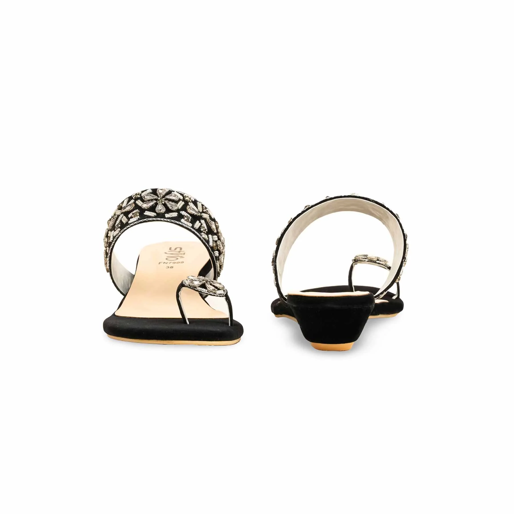 Black Fancy Chappal For Women FN7909 - Image 4