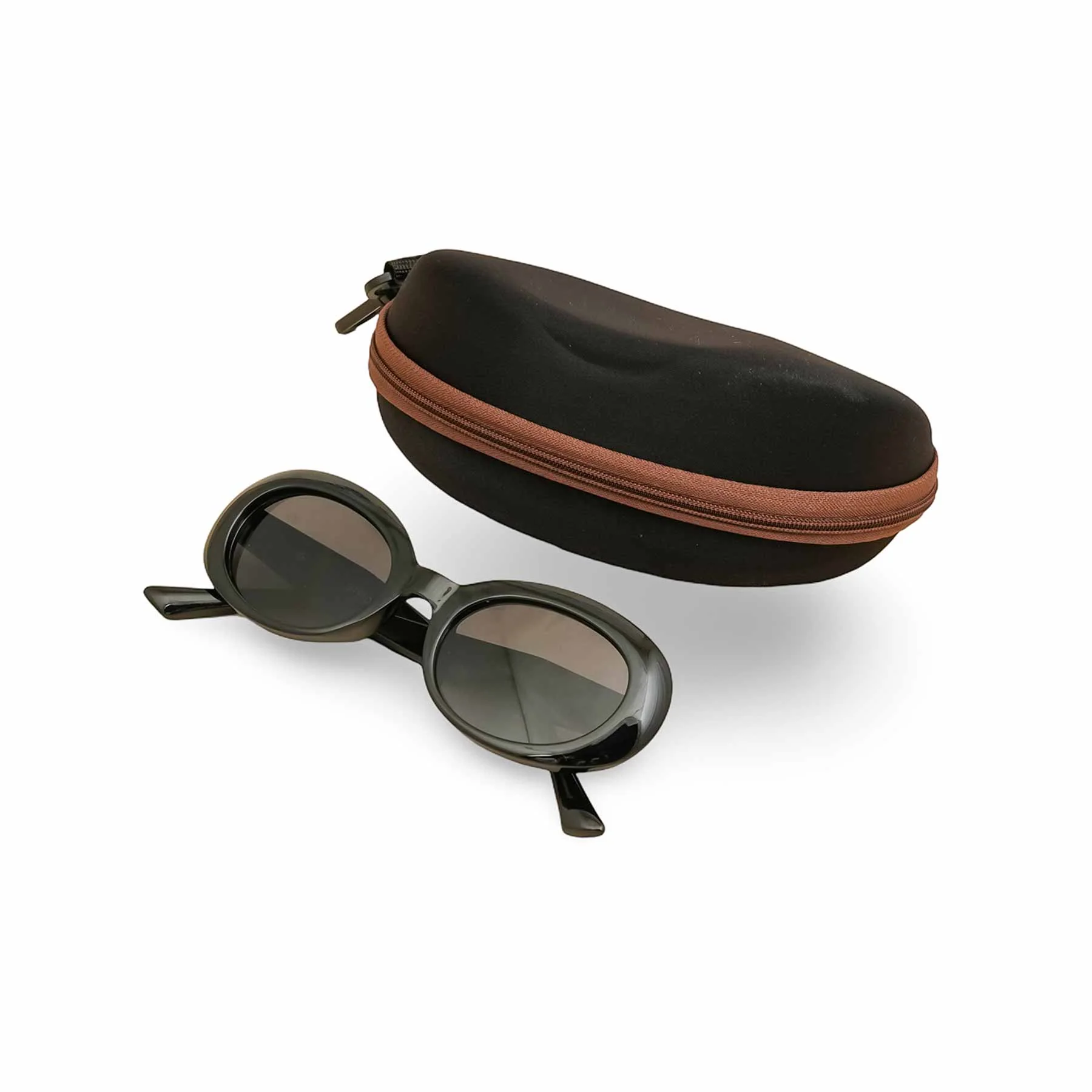 Black Ladies Sunglasses G40026 - Image 4