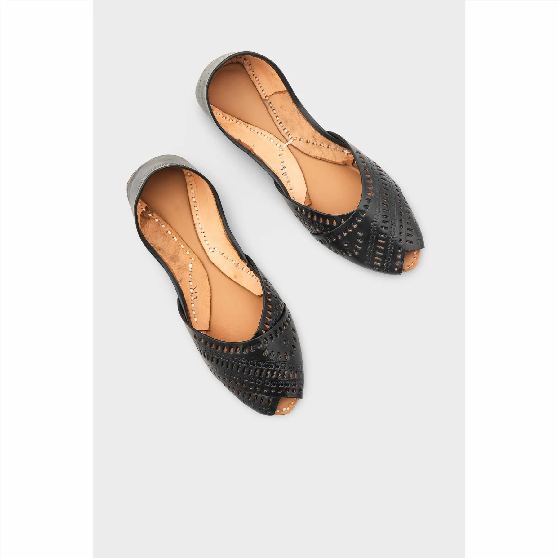 Black Leather Khussa For Women EC8714 - Image 5