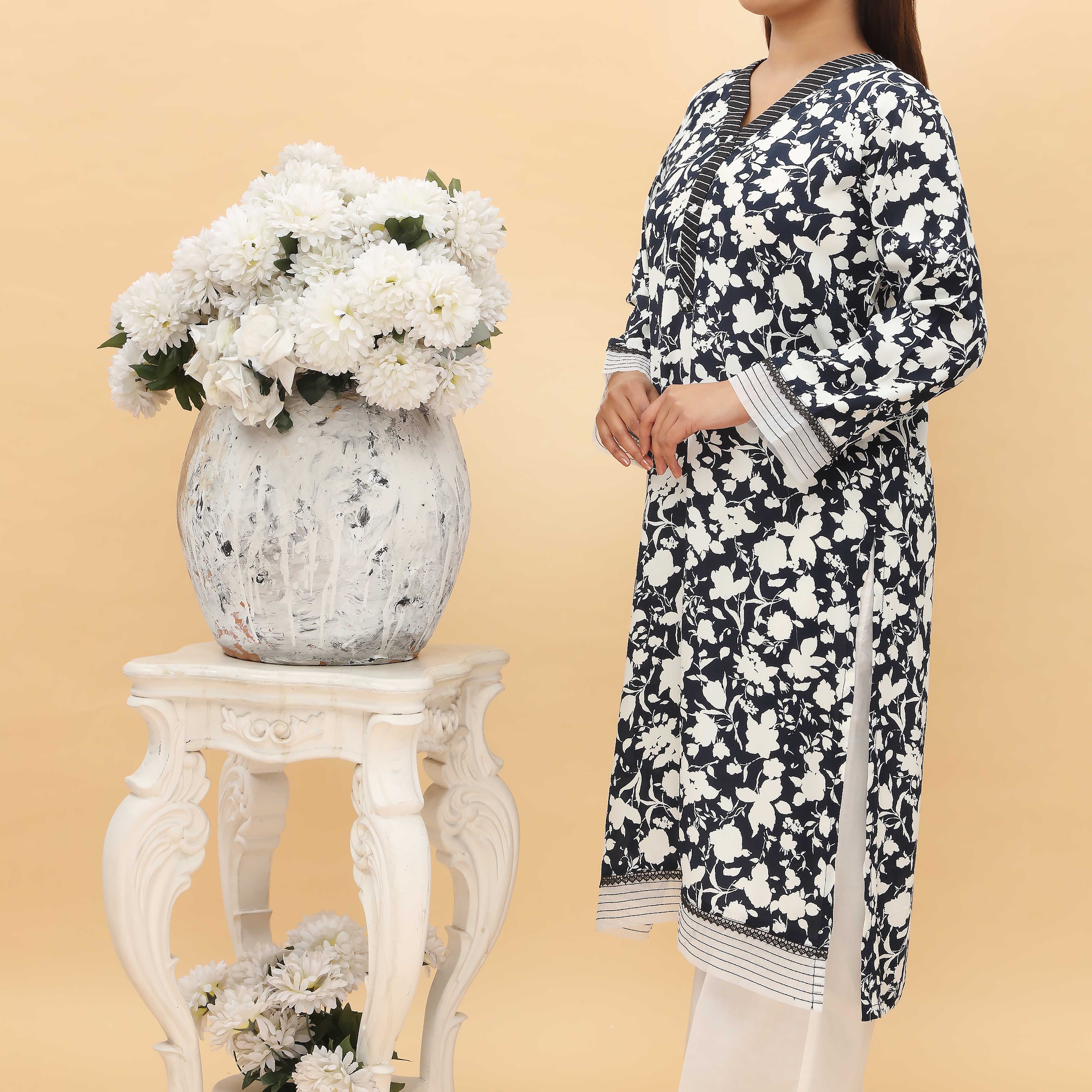 1PC- Printed Silk Shirt PS5153 - Image 2