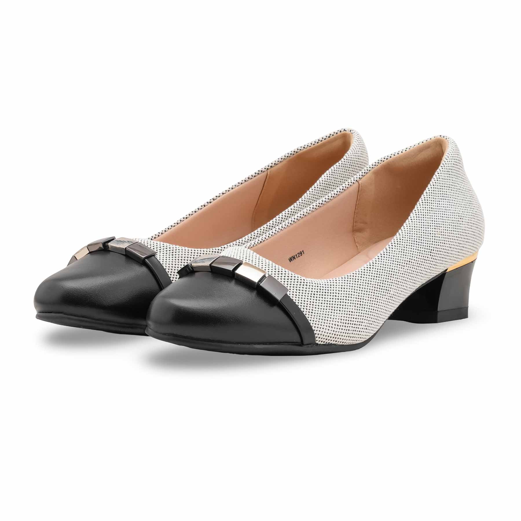 Black Pumps For Ladies WN1291 - Image 3