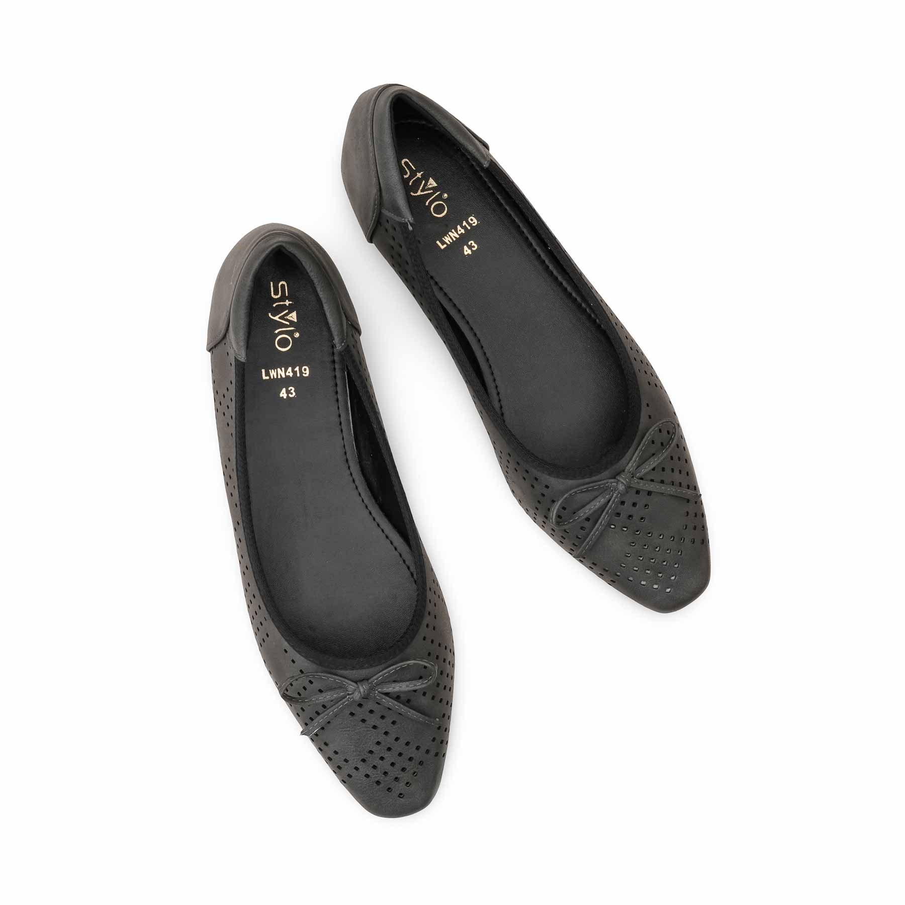 Black Pumps For Women LWN419 - Image 6