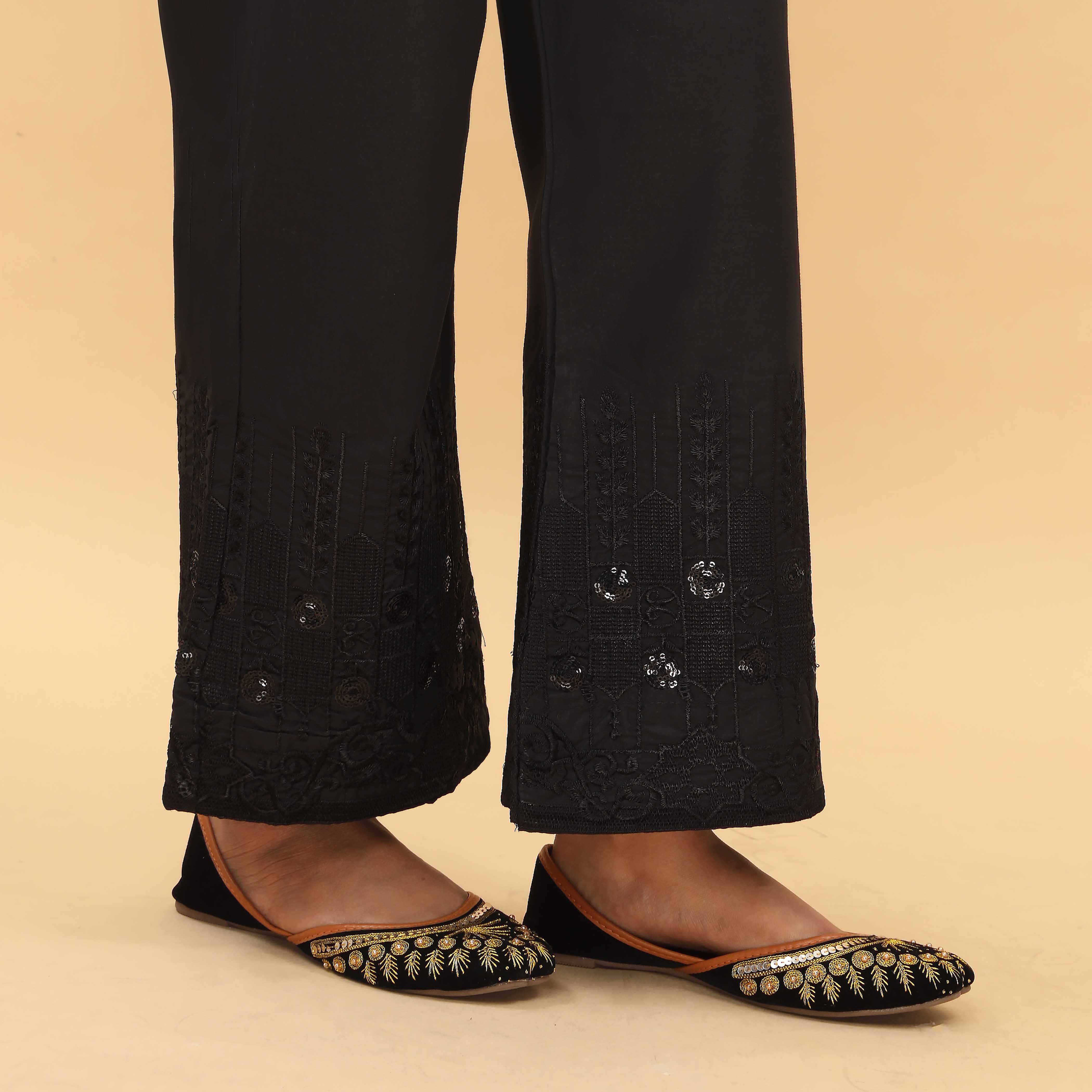 Black Straight Fit Embellished Trouser PL4068 - Image 3