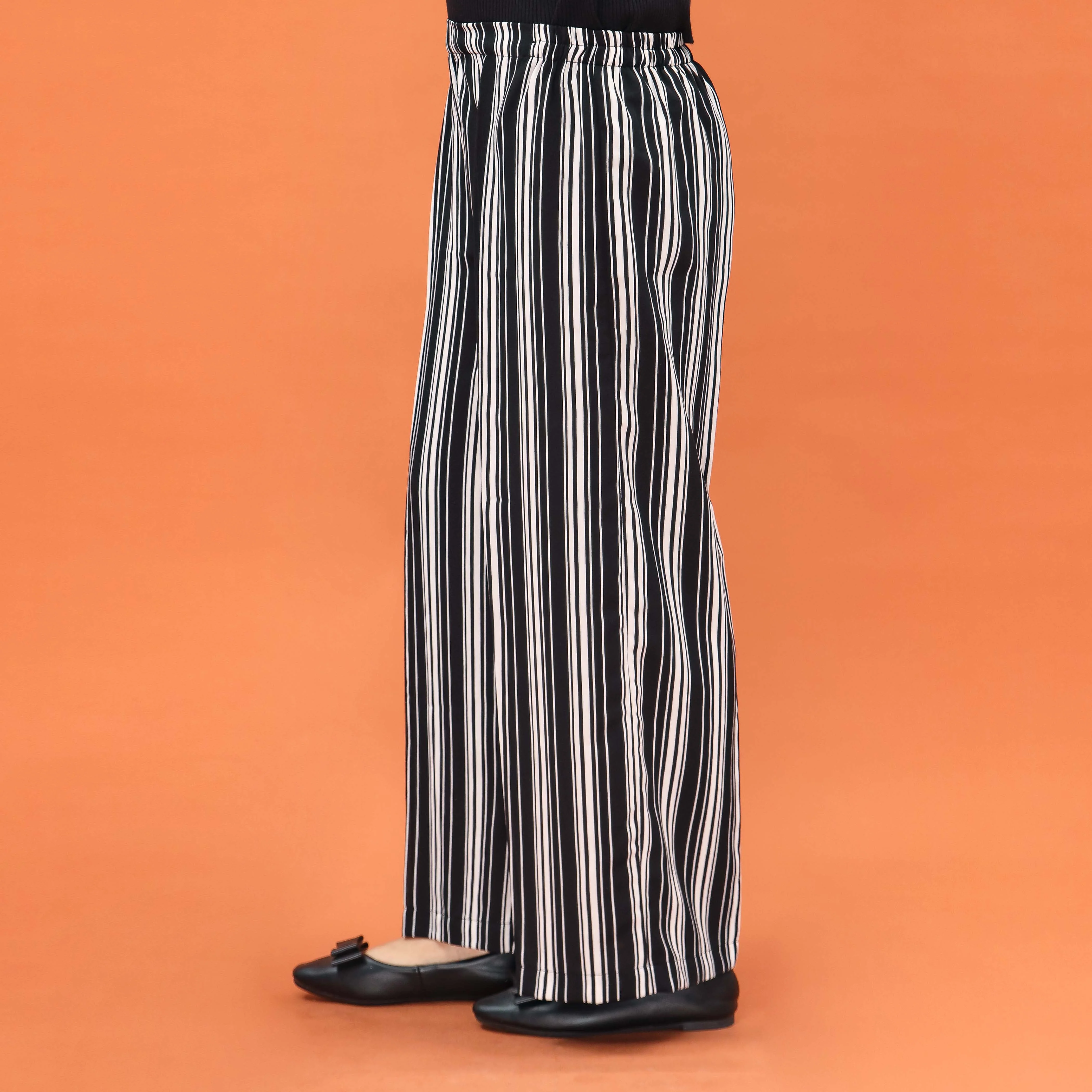 Black Straight Fit Striper Trouser PL5027 - Image 2