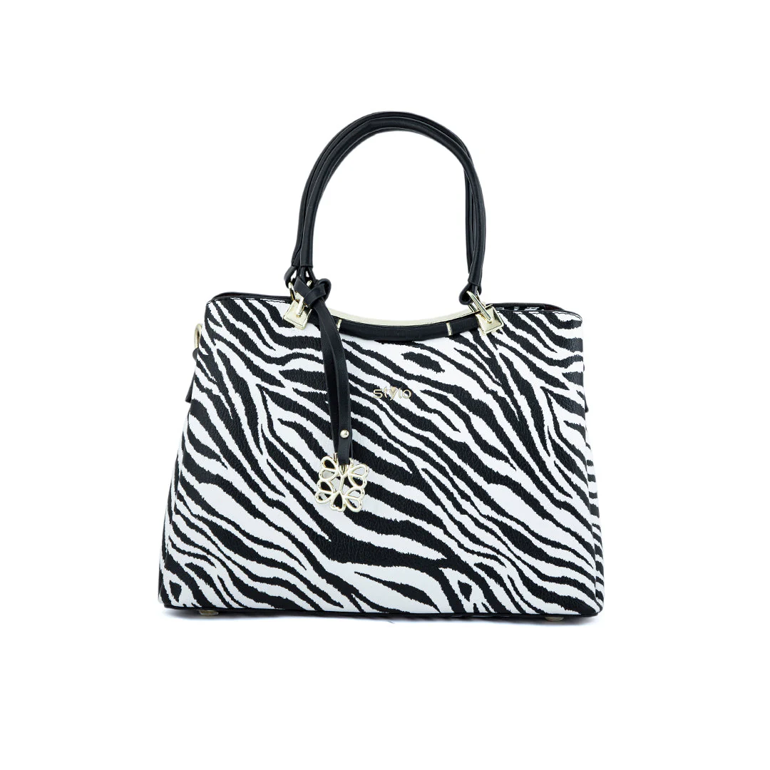 Blkwht Formal Hand Bag P36283 - Image 2