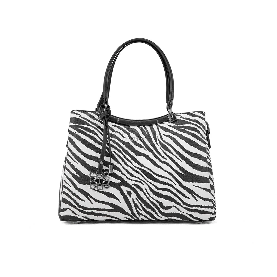 Blkwht Formal Hand Bag P36294 - Image 2