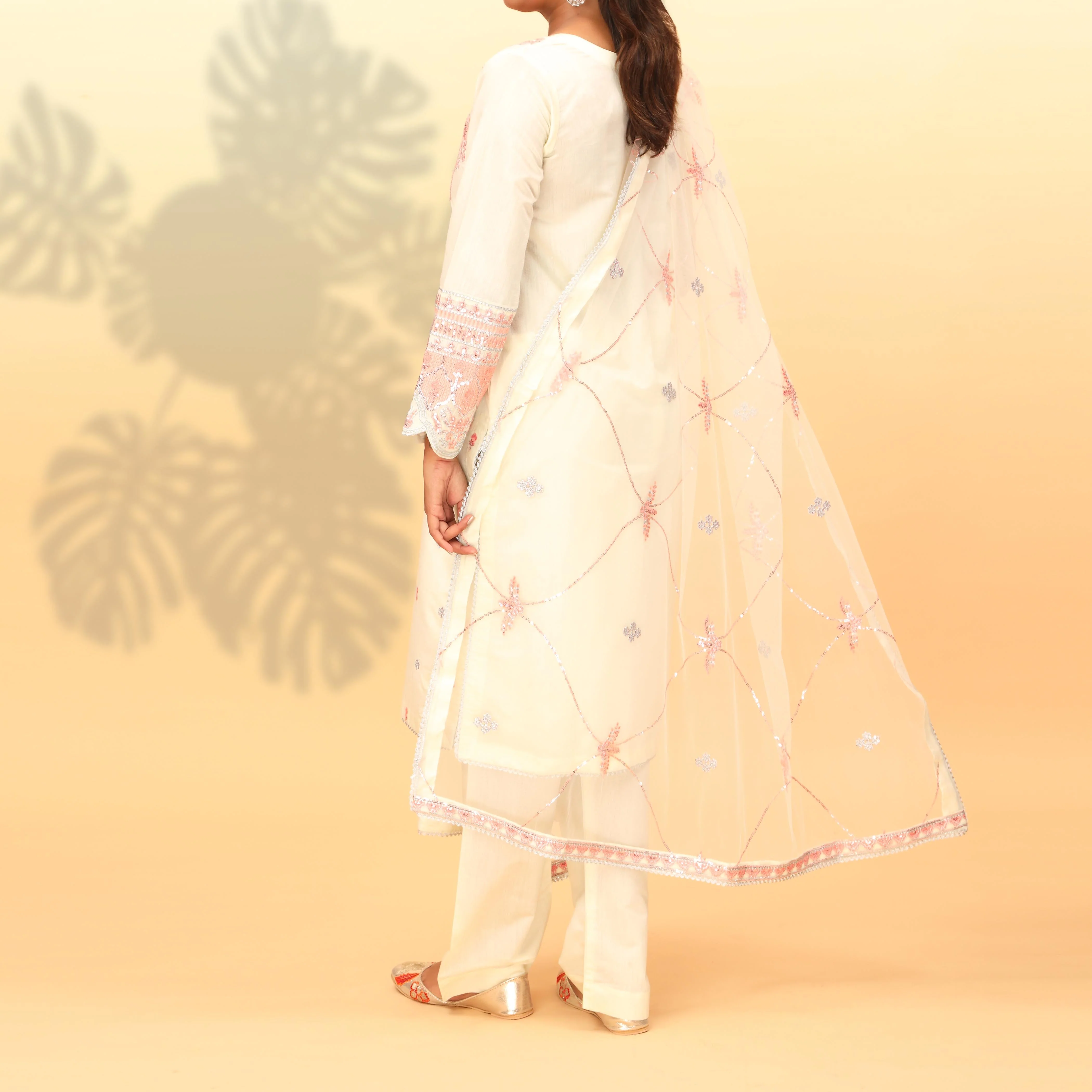 3PC- Embellished Khaddi Net Suit PF4015 - Image 3