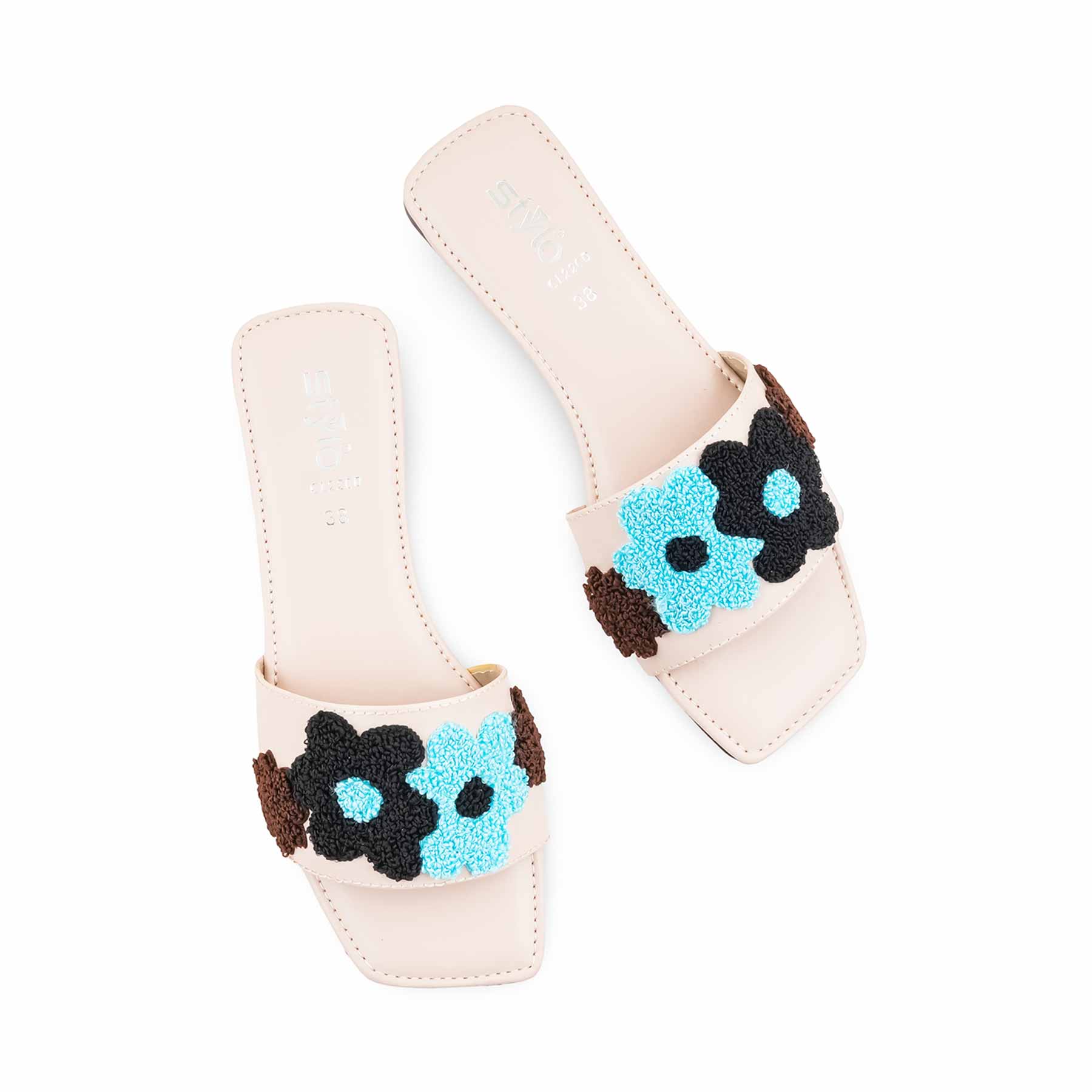 Fawn Casual Slipper For Women CL2200 - Image 5