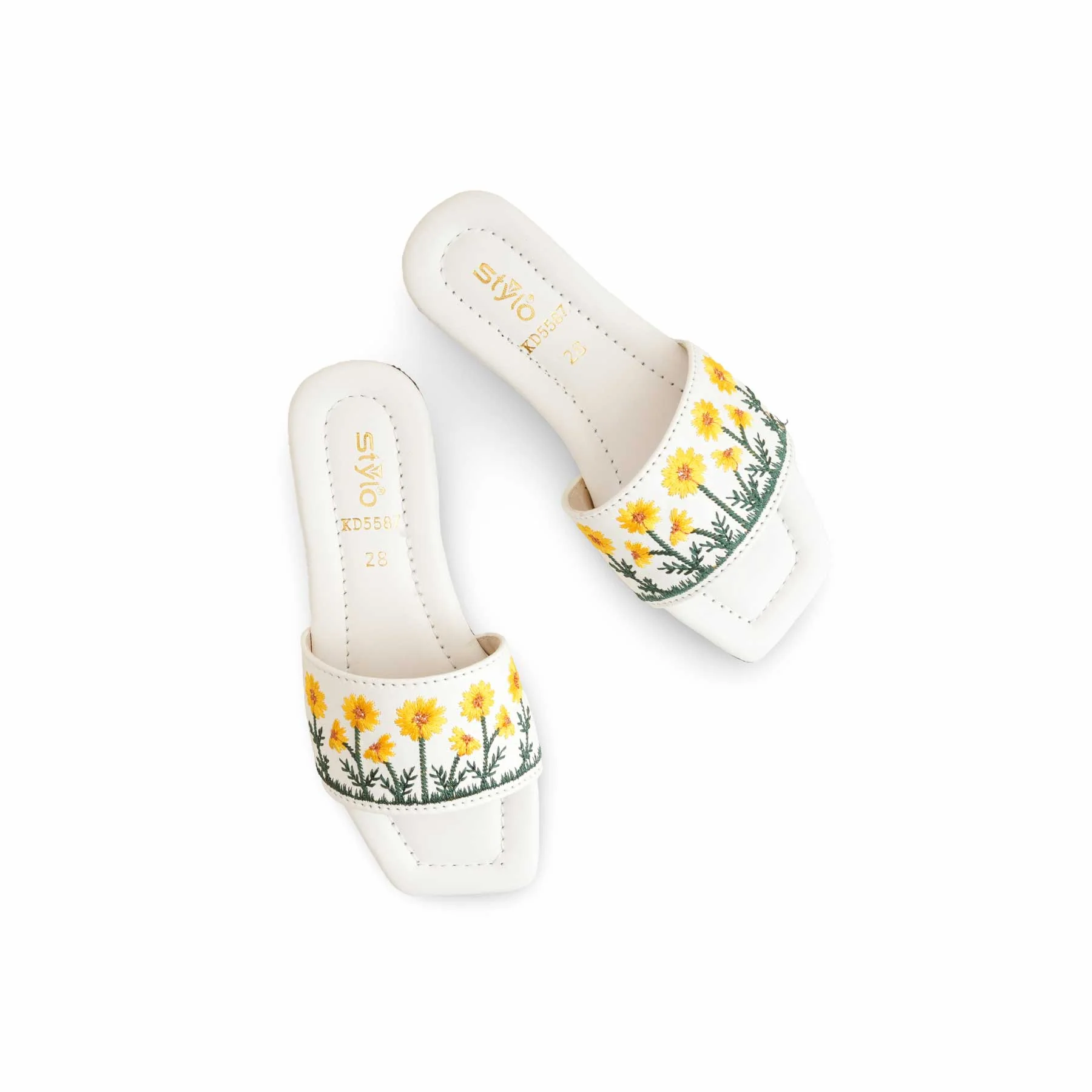 Girls White Casual Slipper KD5587 - Image 4