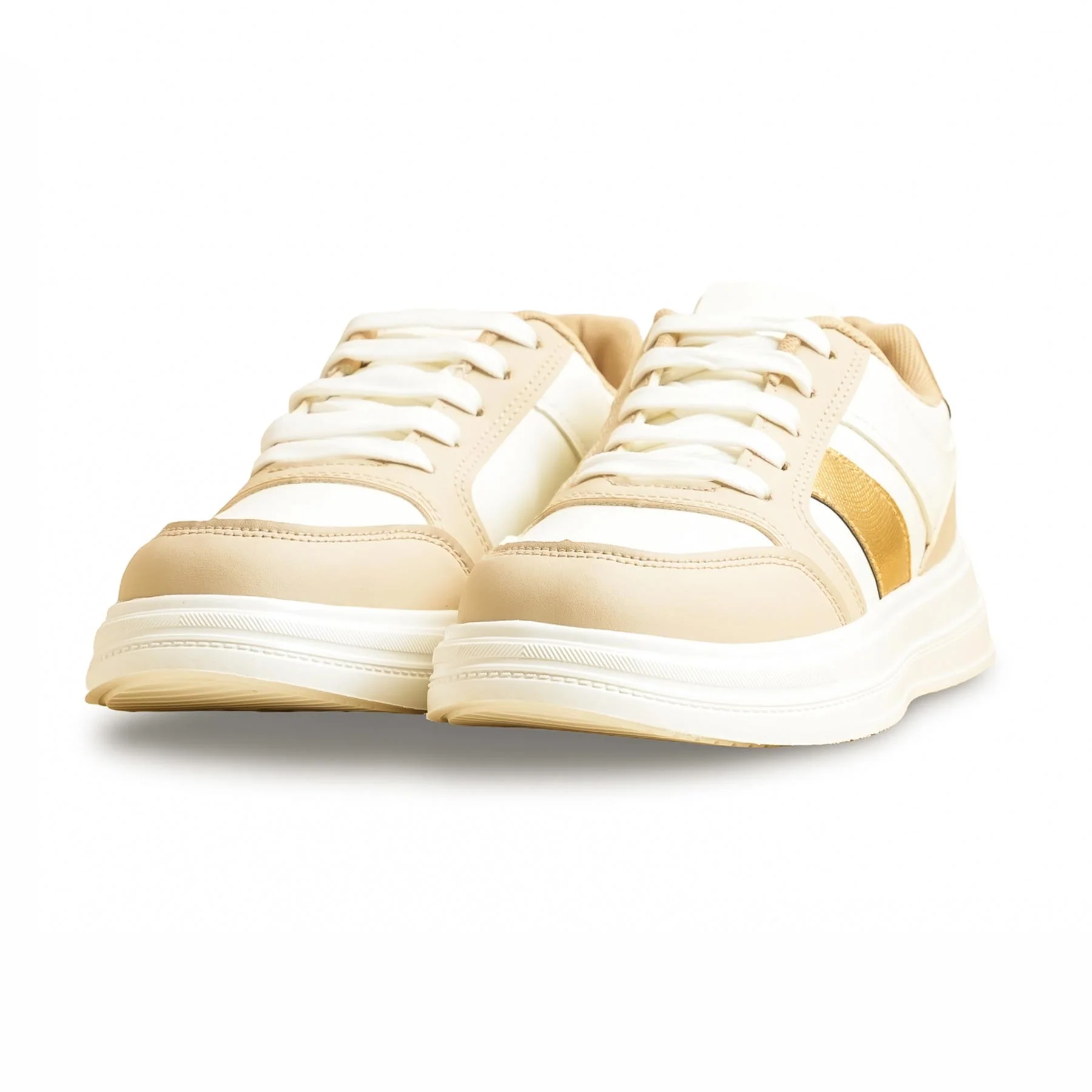 Golden Casual Sneaker AT7398 - Image 3