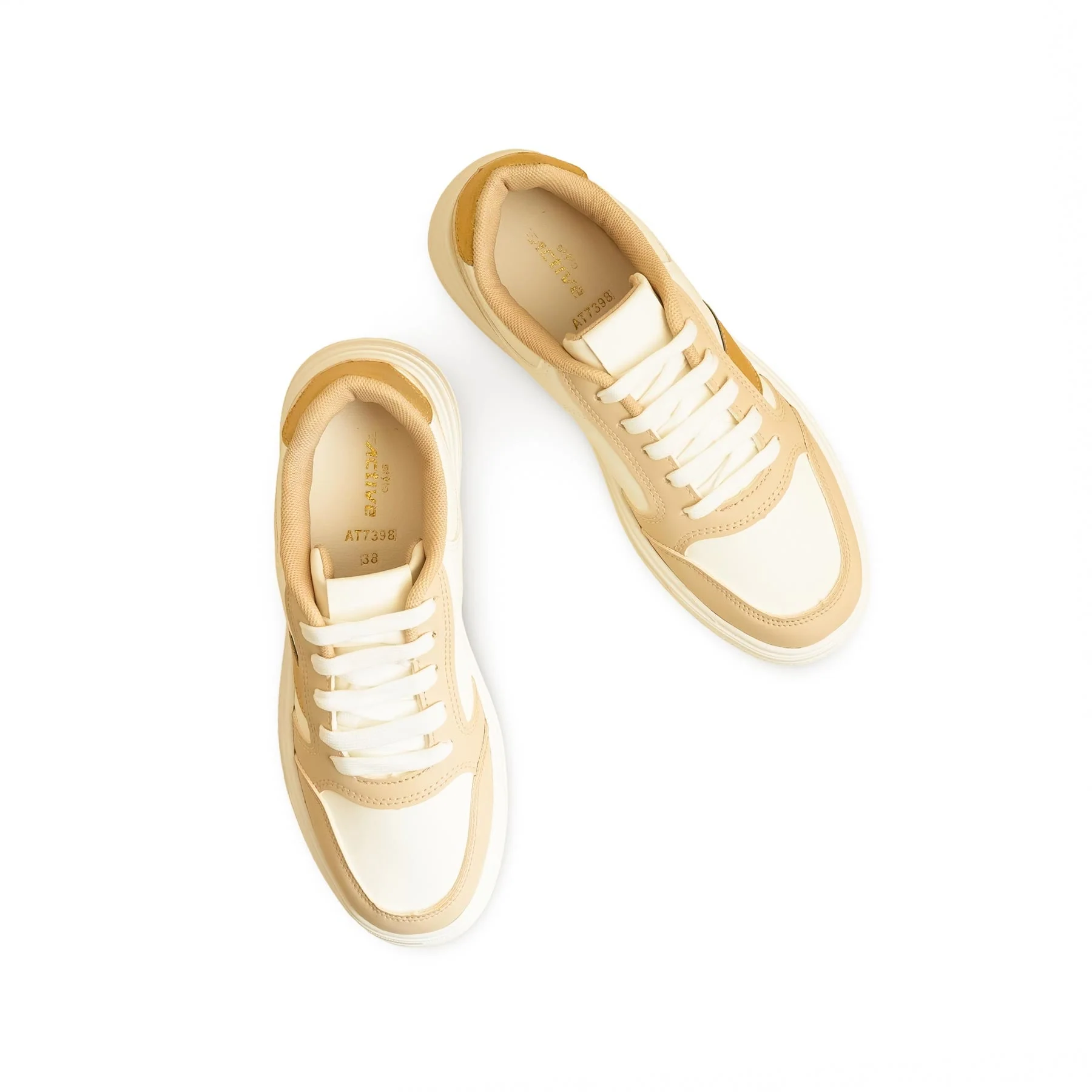 Golden Casual Sneaker AT7398 - Image 5