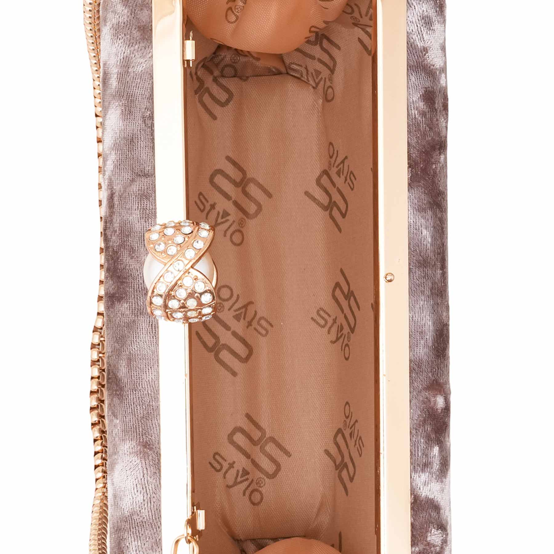 Golden Formal Clutch For Ladies P15703 - Image 5